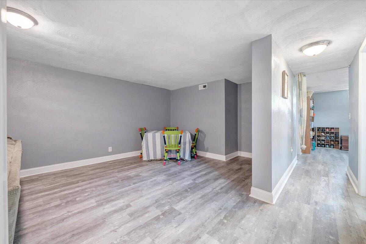 76 Lakeland Cir, Troutville, Virginia image 28