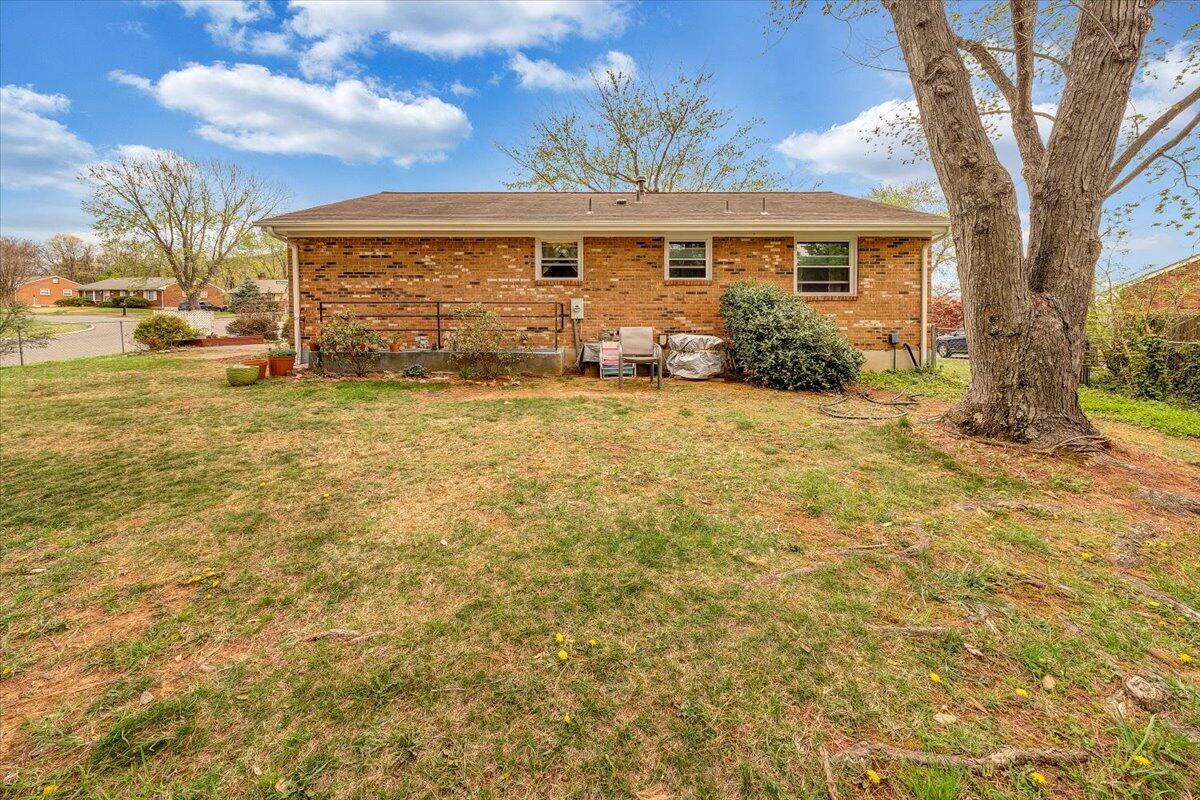 4652 Golfview Dr, Roanoke, Virginia image 31