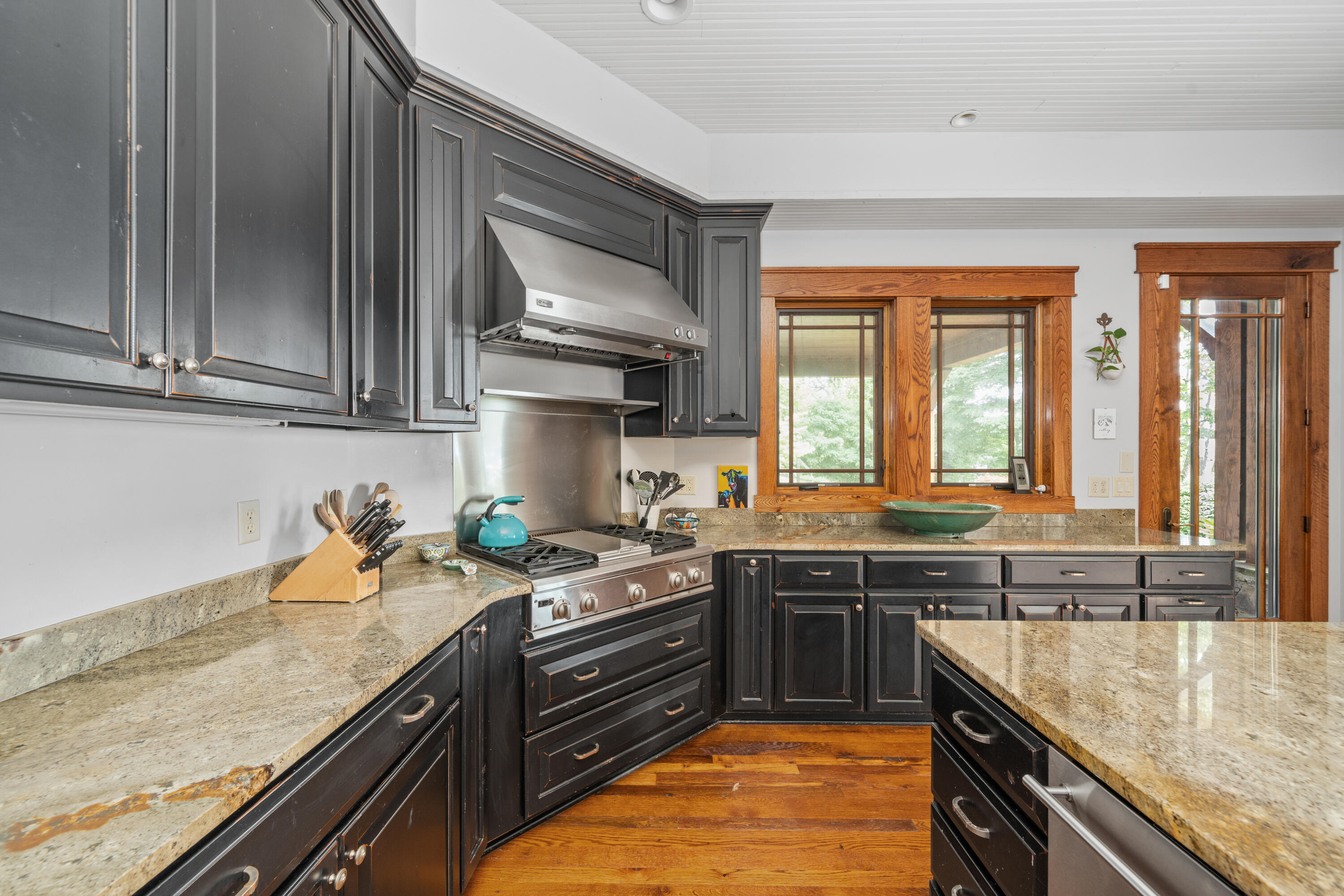 Bent Mountain, Virginia, 24059, United States, 5 Bedrooms Bedrooms, ,5 BathroomsBathrooms,Residential,Active,2025206
