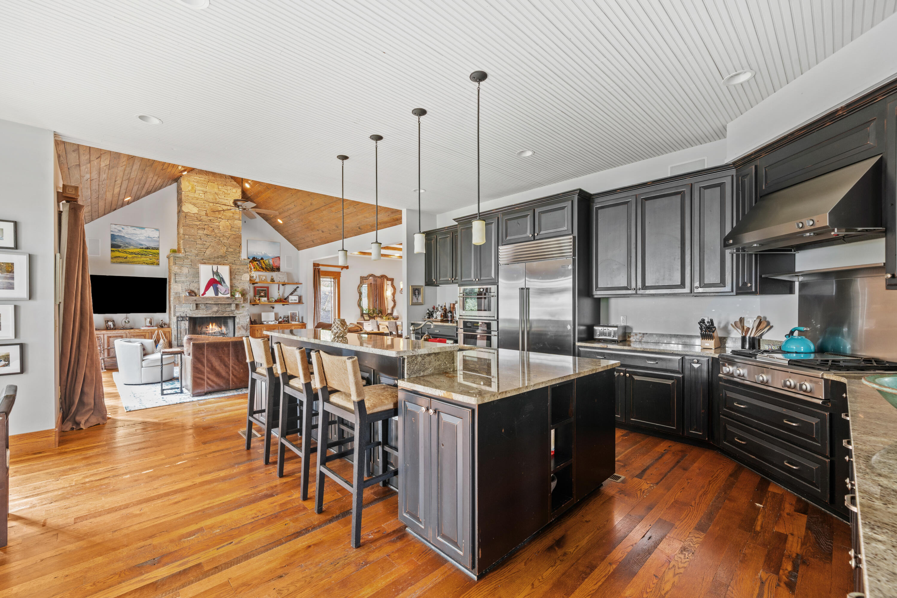 Bent Mountain, Virginia, 24059, United States, 5 Bedrooms Bedrooms, ,5 BathroomsBathrooms,Residential,Active,2025206