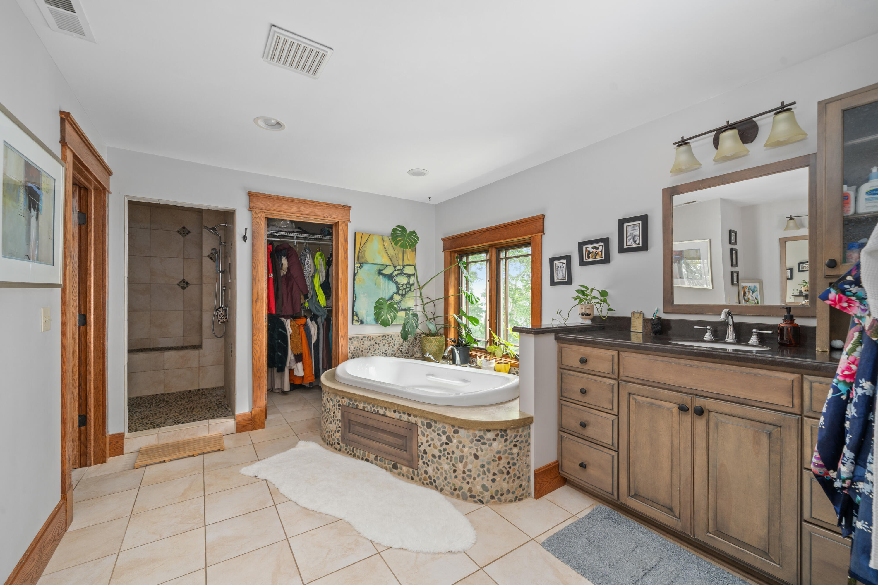Bent Mountain, Virginia, 24059, United States, 5 Bedrooms Bedrooms, ,5 BathroomsBathrooms,Residential,Active,2025206