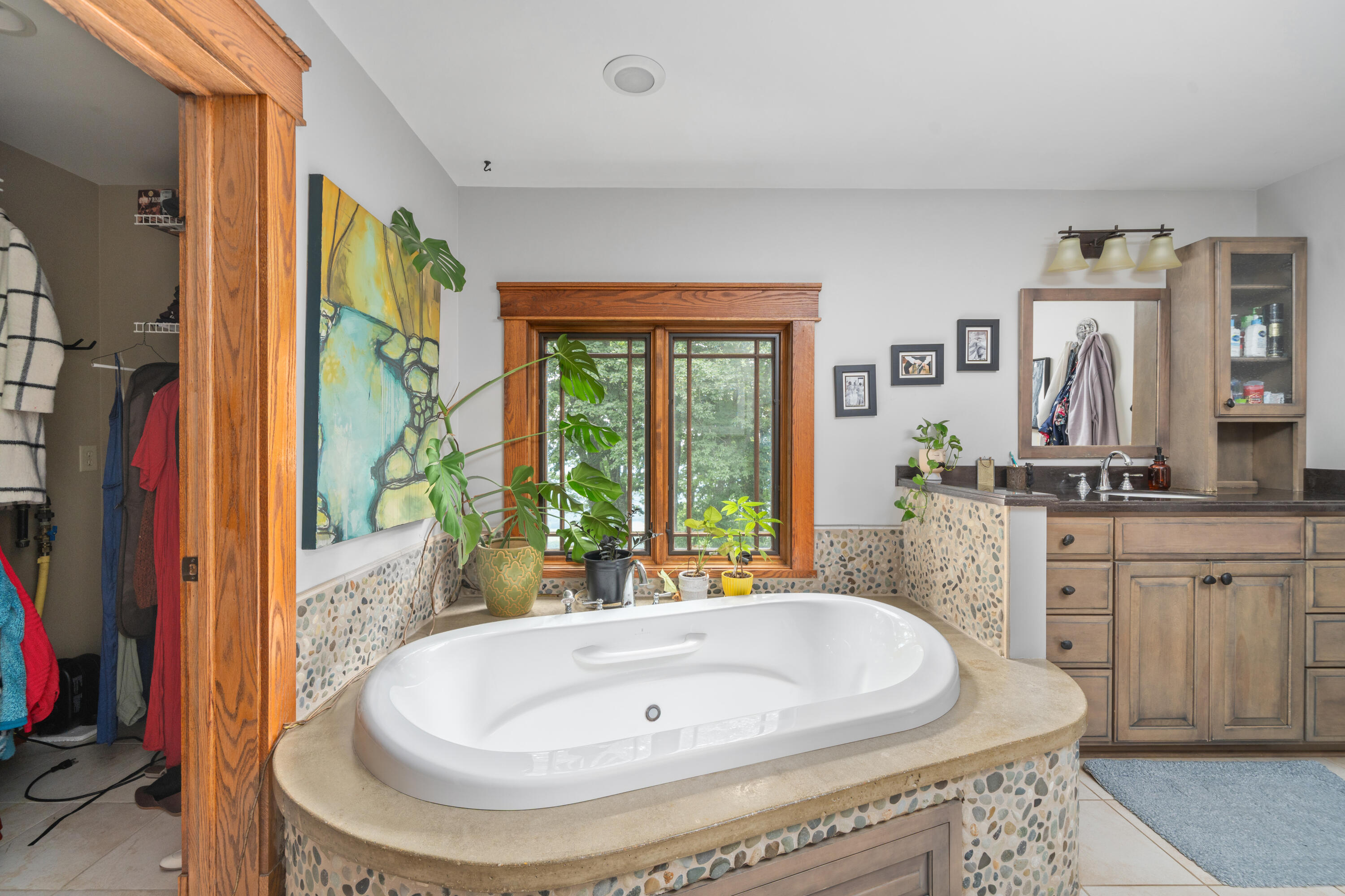 Bent Mountain, Virginia, 24059, United States, 5 Bedrooms Bedrooms, ,5 BathroomsBathrooms,Residential,Active,2025206