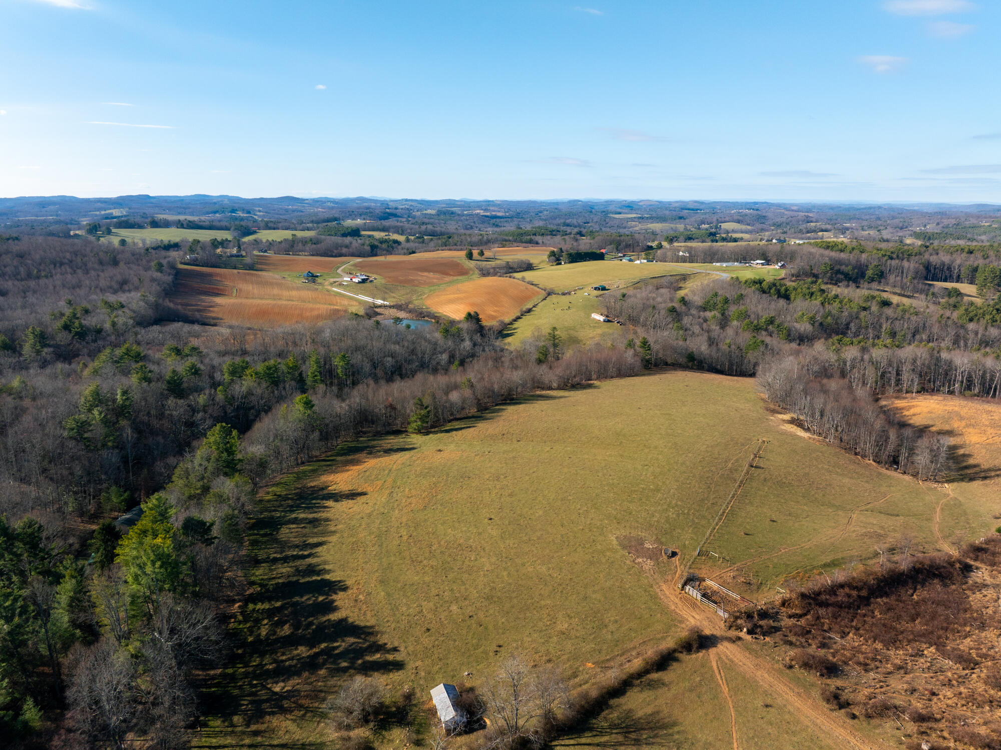 Dry Twig Rd, Laurel Fork, Virginia image 9