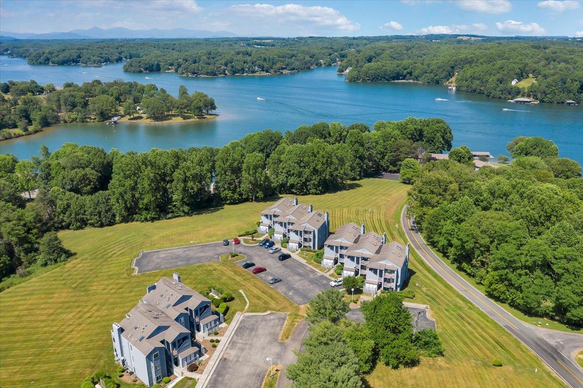 114 Waterside Cir #B-6, Moneta, Virginia image 1