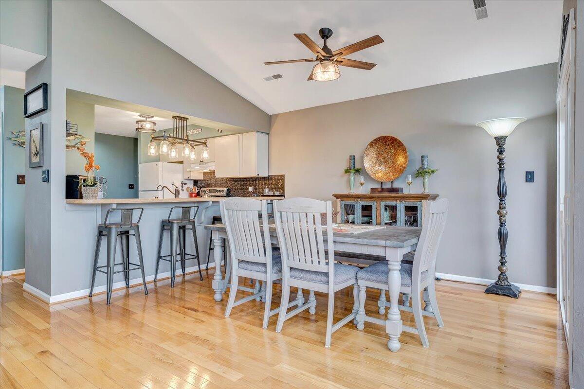 114 Waterside Cir #B-6, Moneta, Virginia image 30