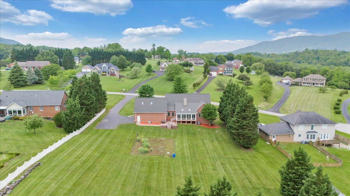 64 Doe Dr, Roanoke, Virginia image 48
