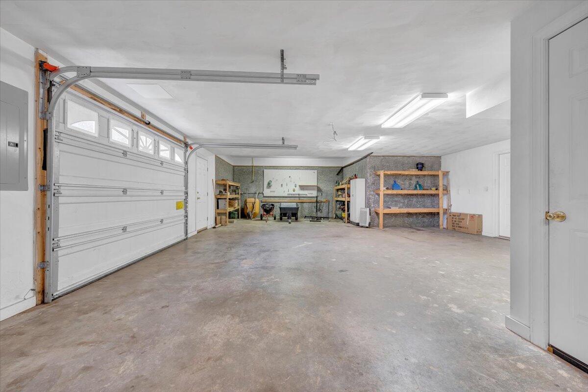 64 Doe Dr, Roanoke, Virginia image 42