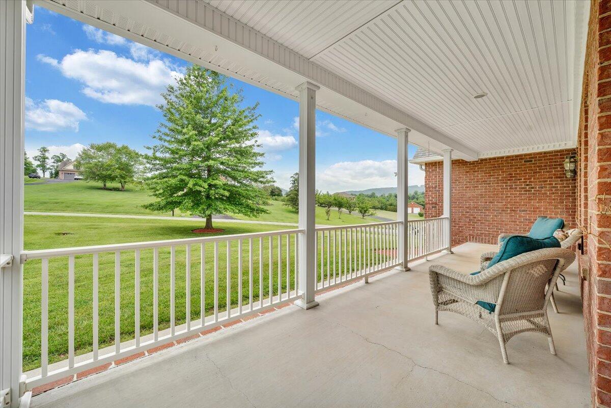 64 Doe Dr, Roanoke, Virginia image 4