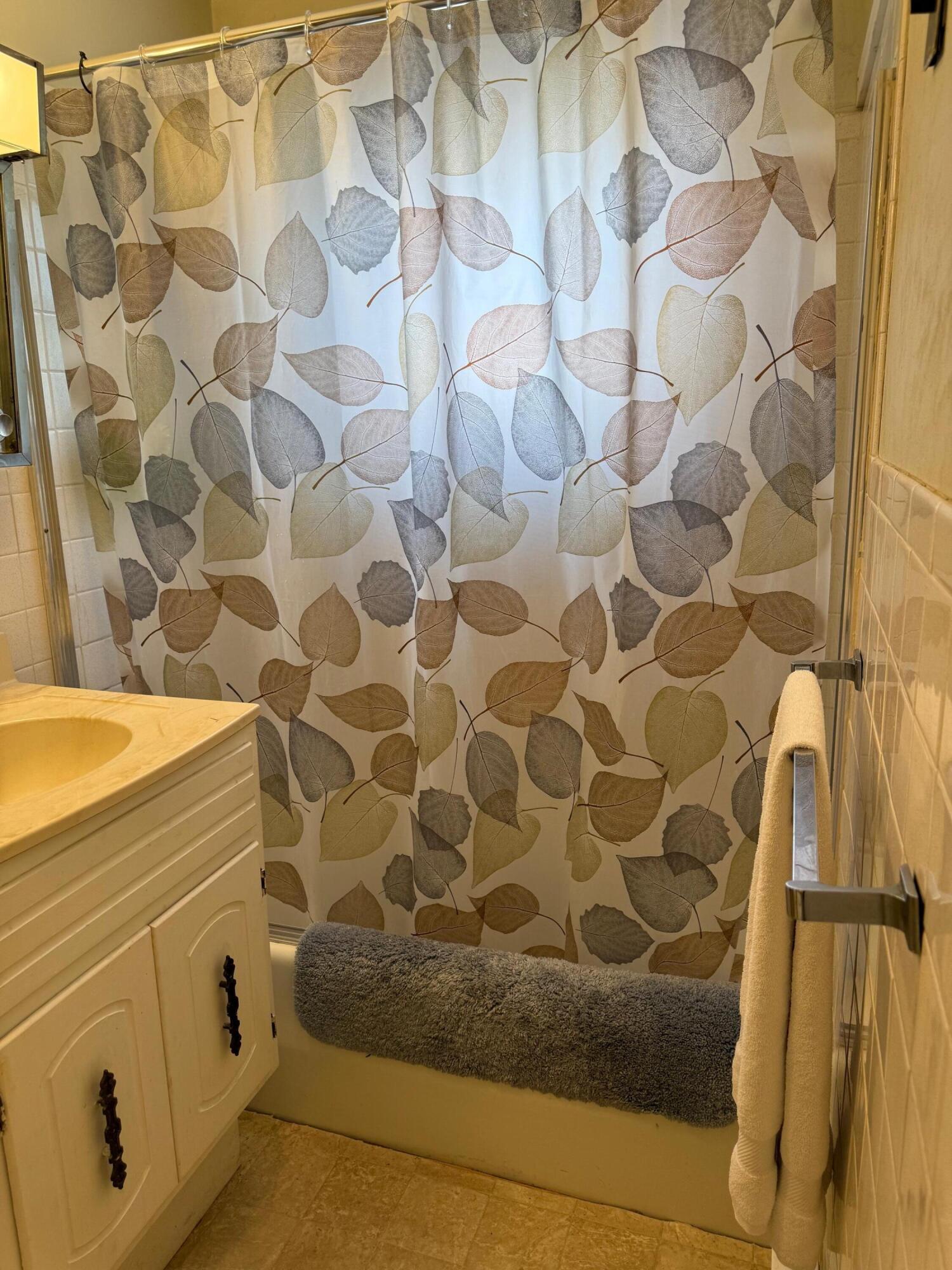 111 Rosedale Ave, Covington, Virginia image 17