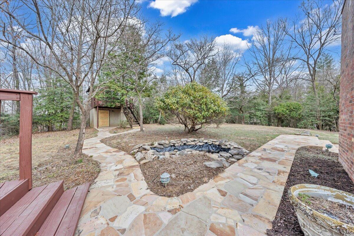 2104 Deyerle Rd, Roanoke, Virginia image 7