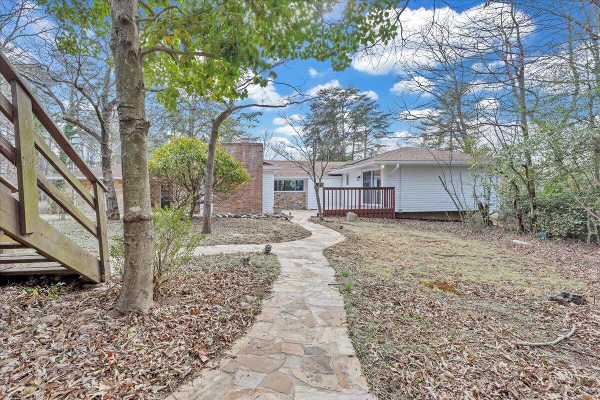 2104 Deyerle Rd, Roanoke, Virginia image 45