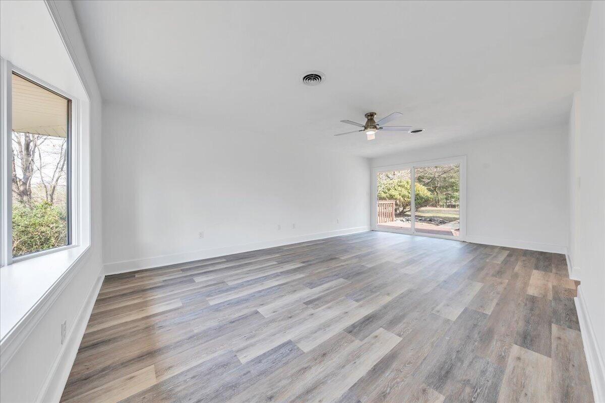 2104 Deyerle Rd, Roanoke, Virginia image 37