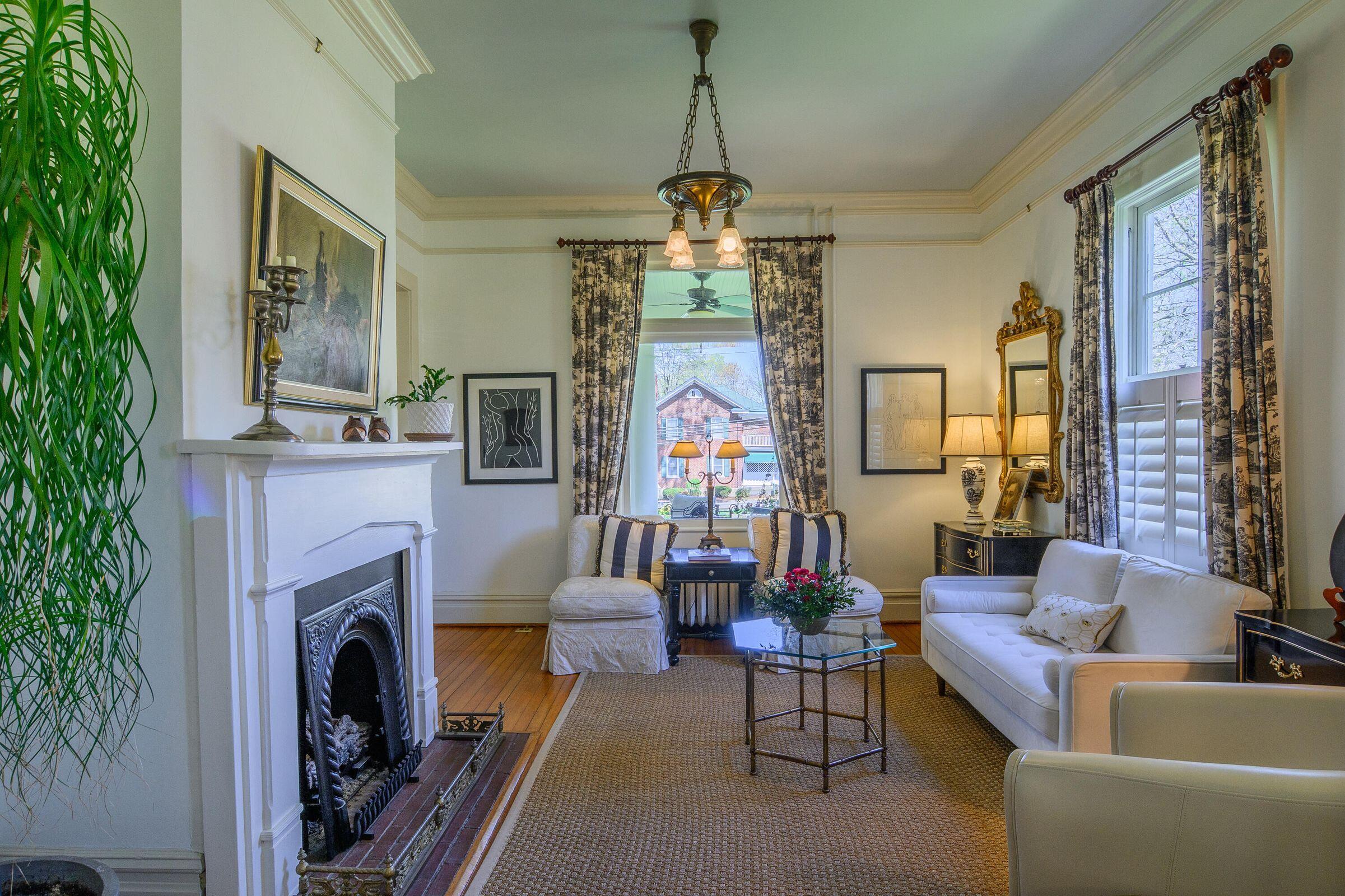 4 White St, Lexington, Virginia image 21