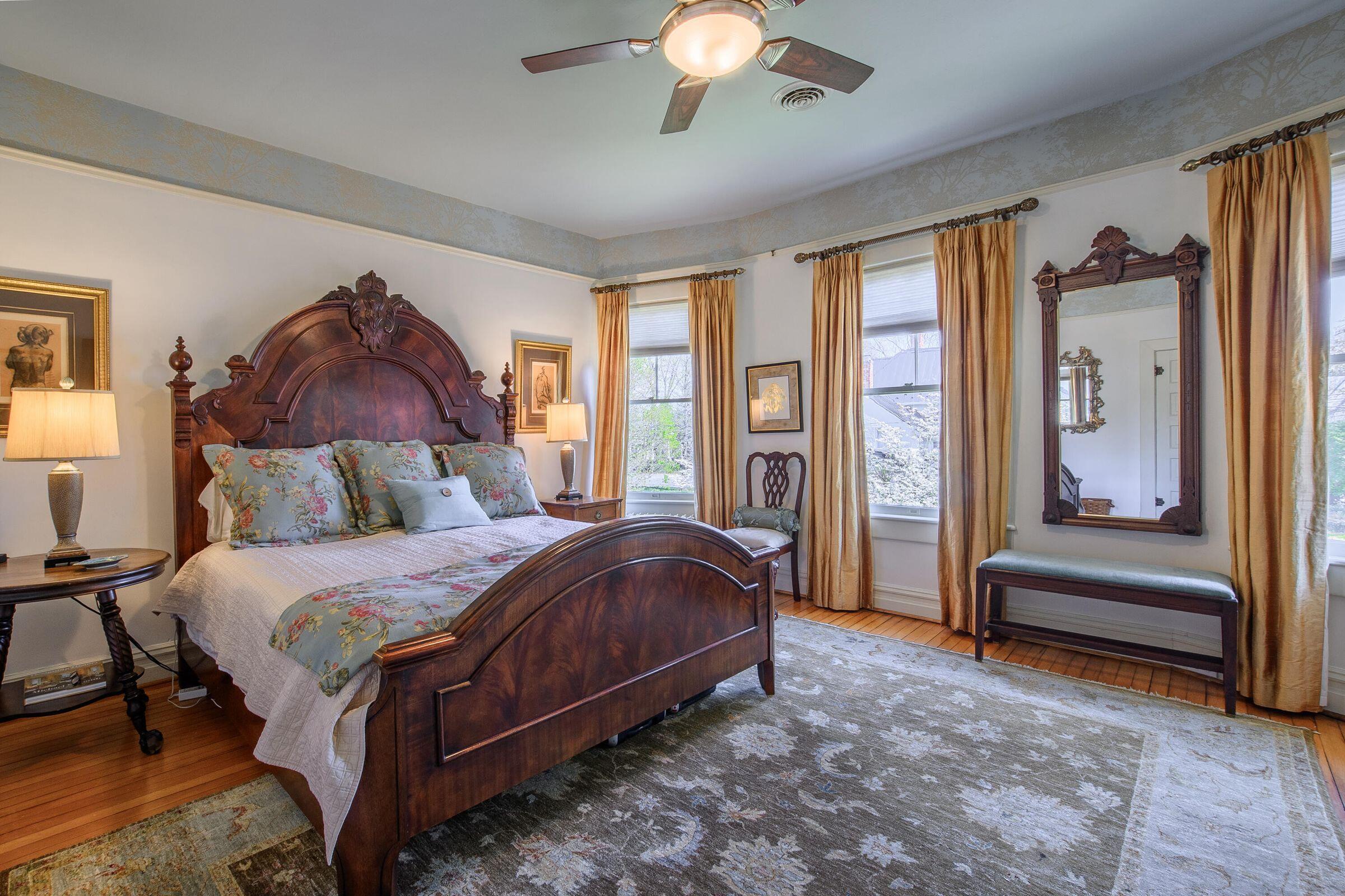 4 White St, Lexington, Virginia image 39