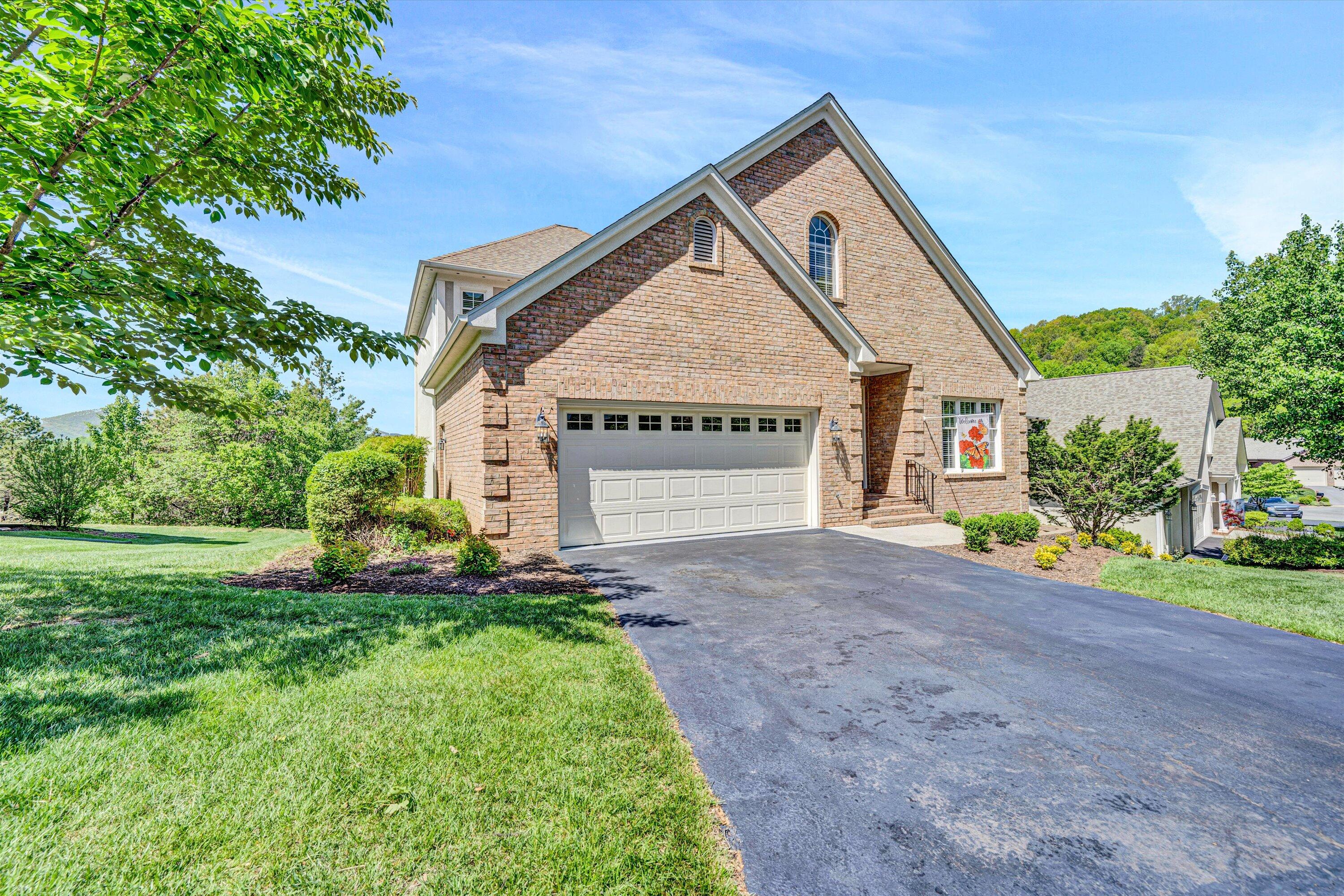 4080 Overlook Trail Dr, Roanoke, Virginia image 4