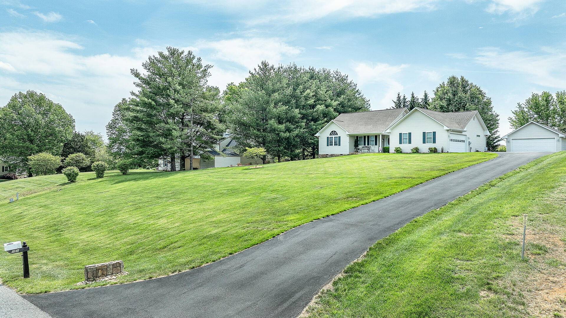 151 Andrew Dr, Troutville, Ohio image 47