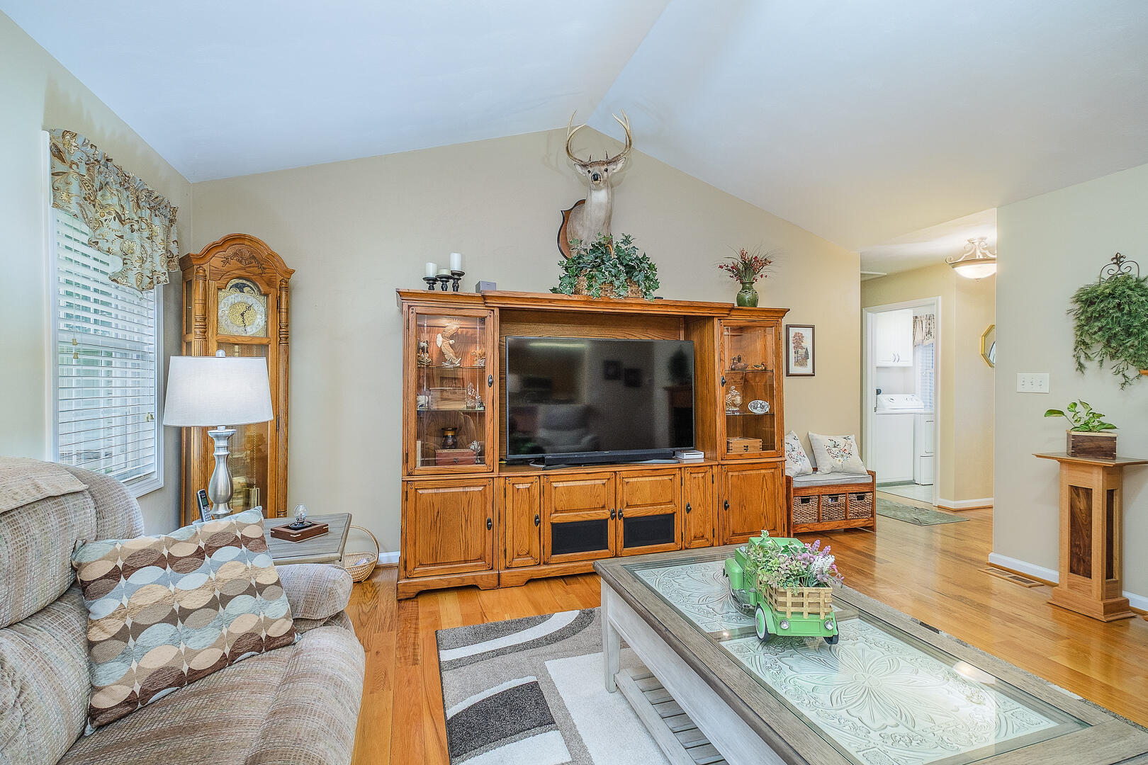 151 Andrew Dr, Troutville, Ohio image 13