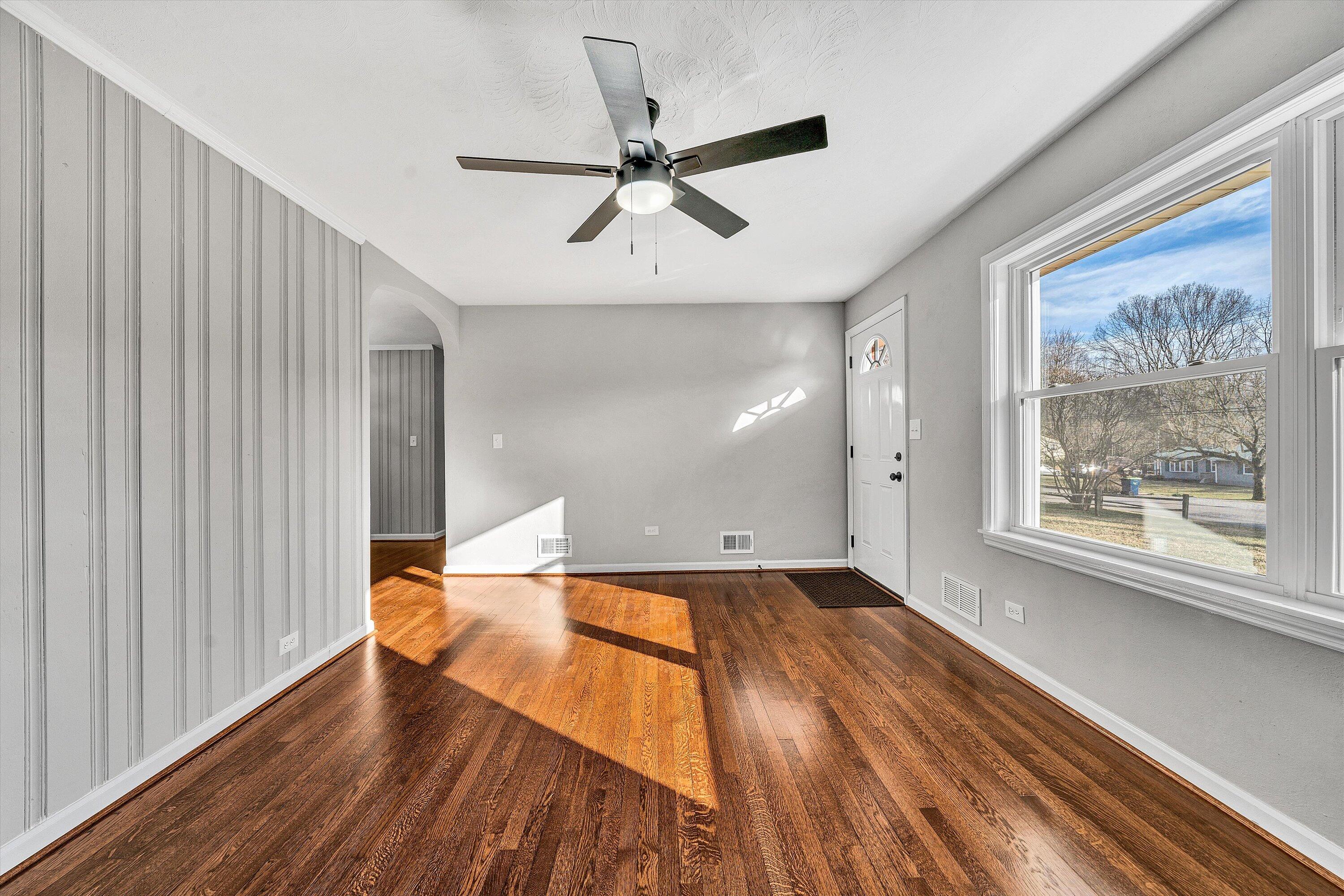 1612 Bell Town Rd, Bedford, Virginia image 4