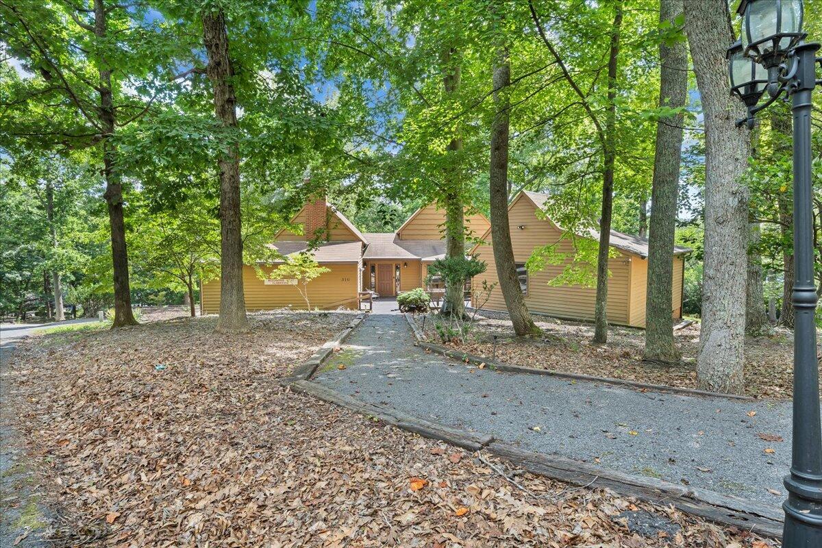 100 Old Post Rd, Moneta, Virginia image 42