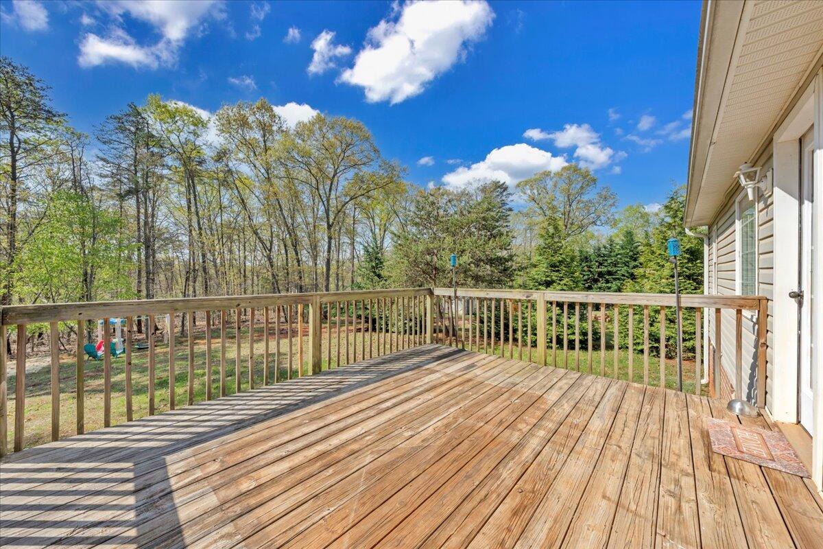 100 Old Post Rd, Moneta, Virginia image 21