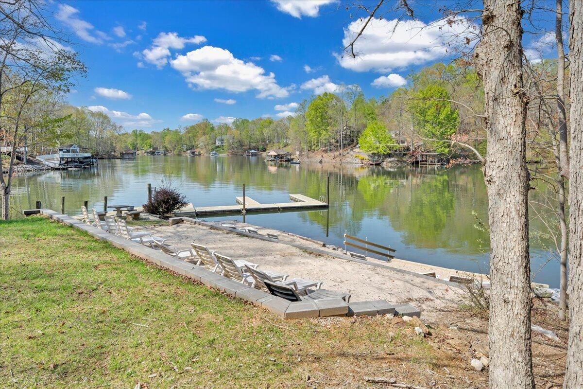 100 Old Post Rd, Moneta, Virginia image 37