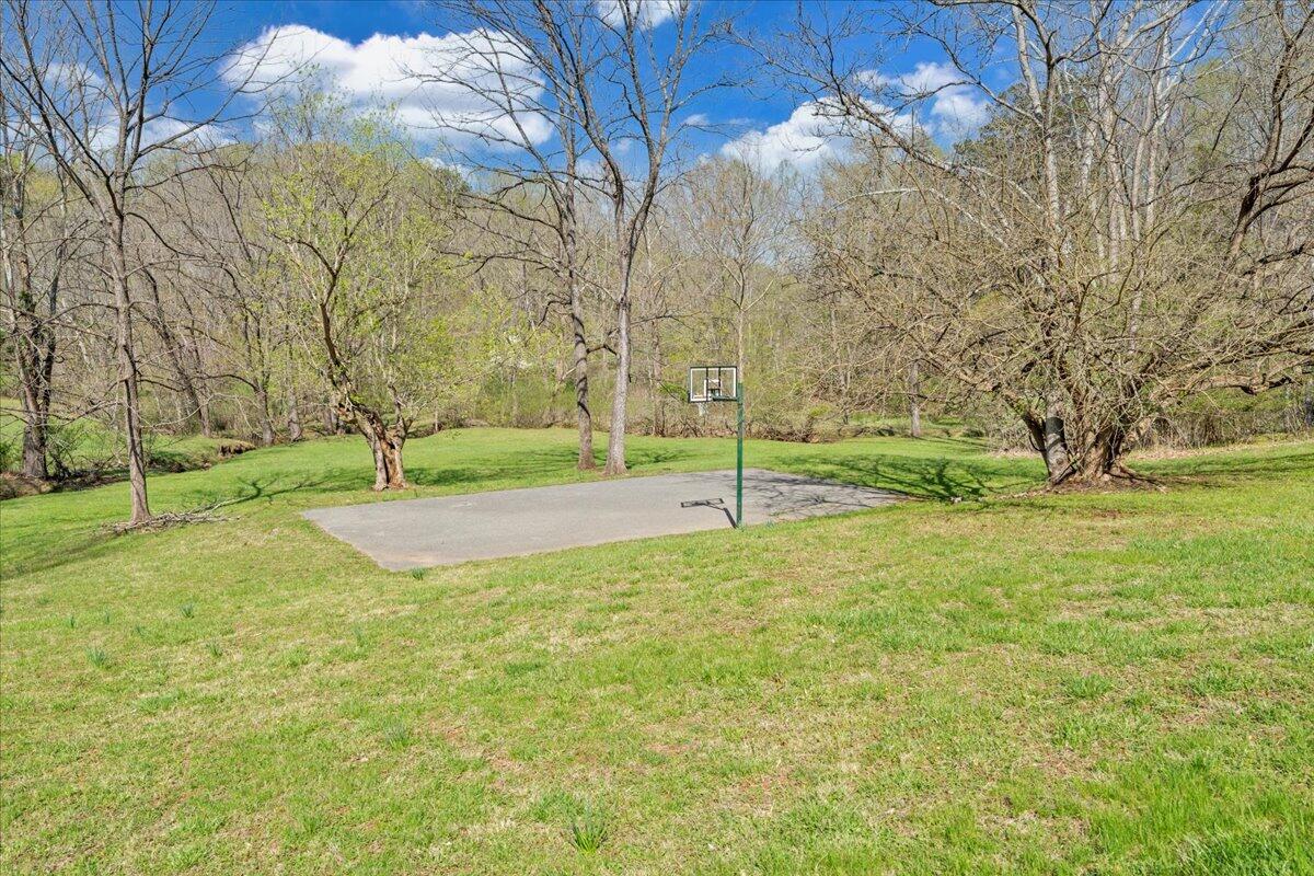 100 Old Post Rd, Moneta, Virginia image 32