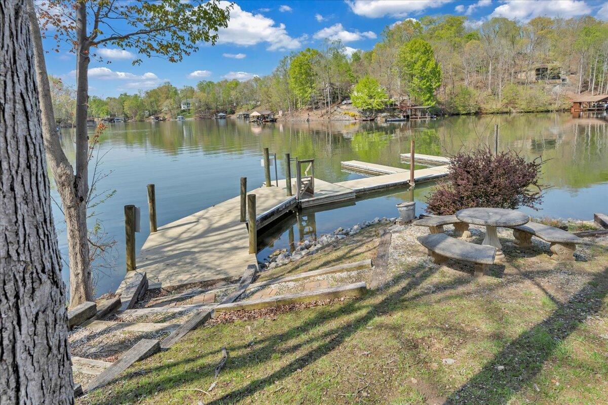 100 Old Post Rd, Moneta, Virginia image 39