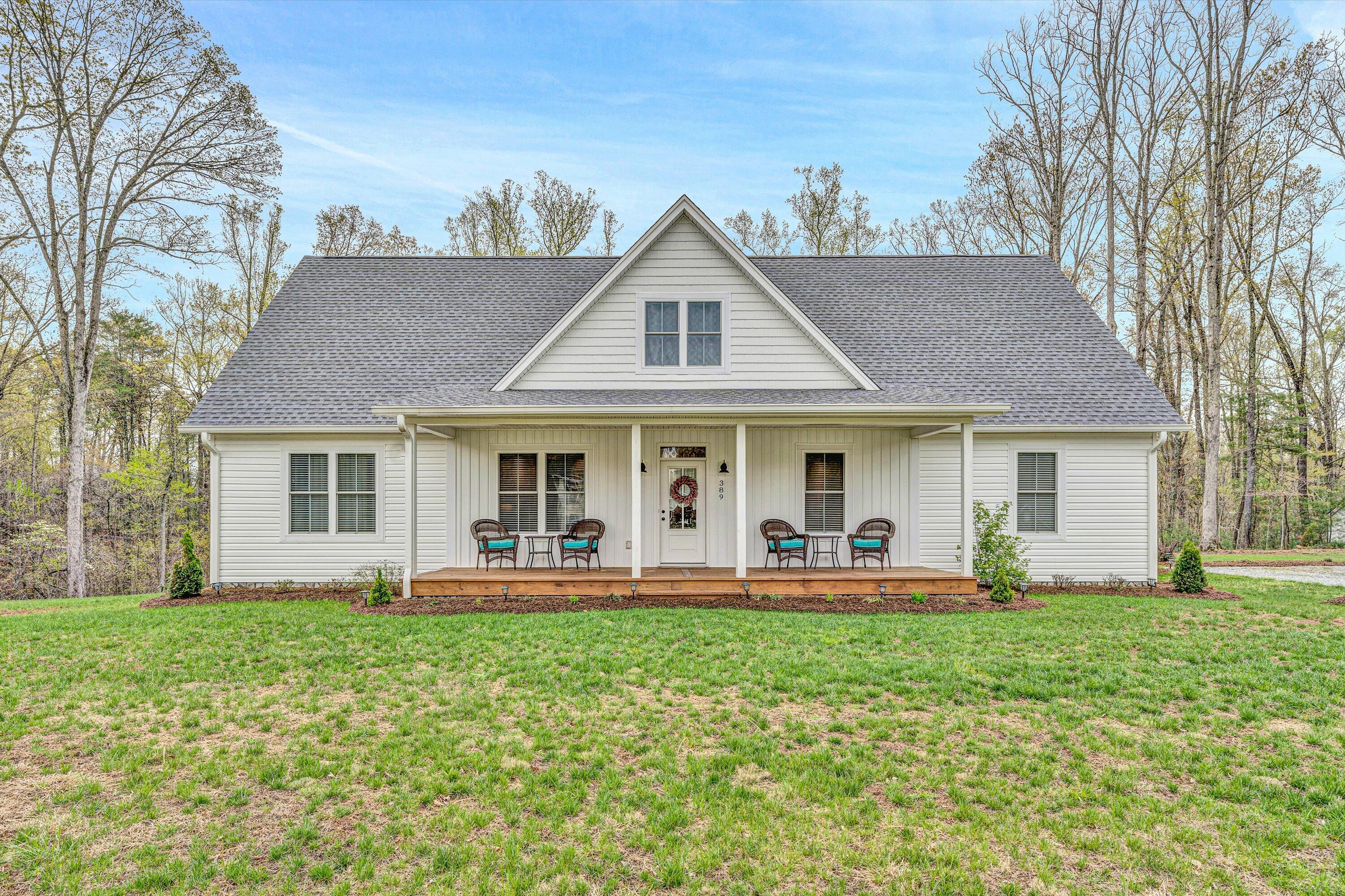 389 Carroll Dr, Hardy, Ohio image 2