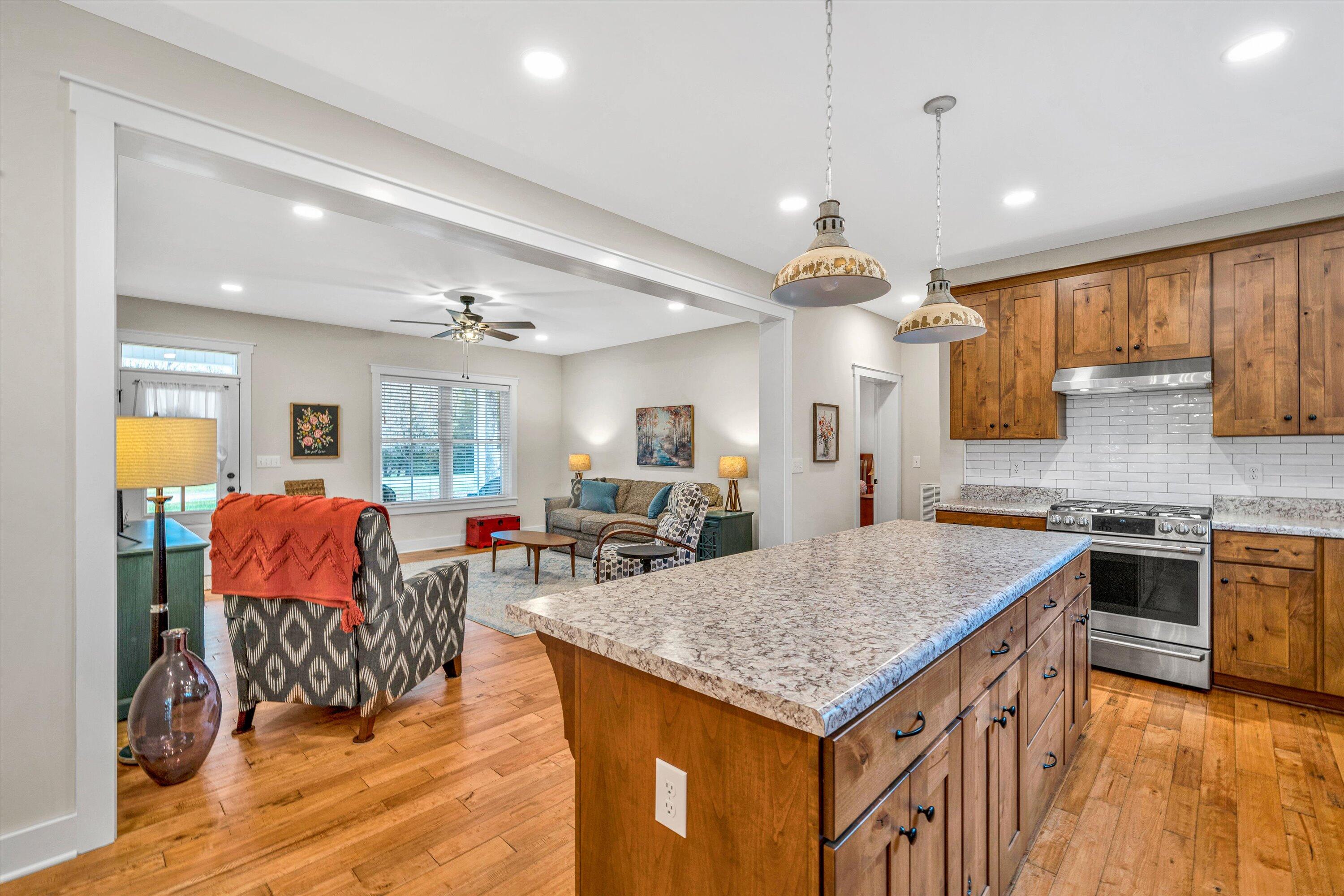 389 Carroll Dr, Hardy, Ohio image 10