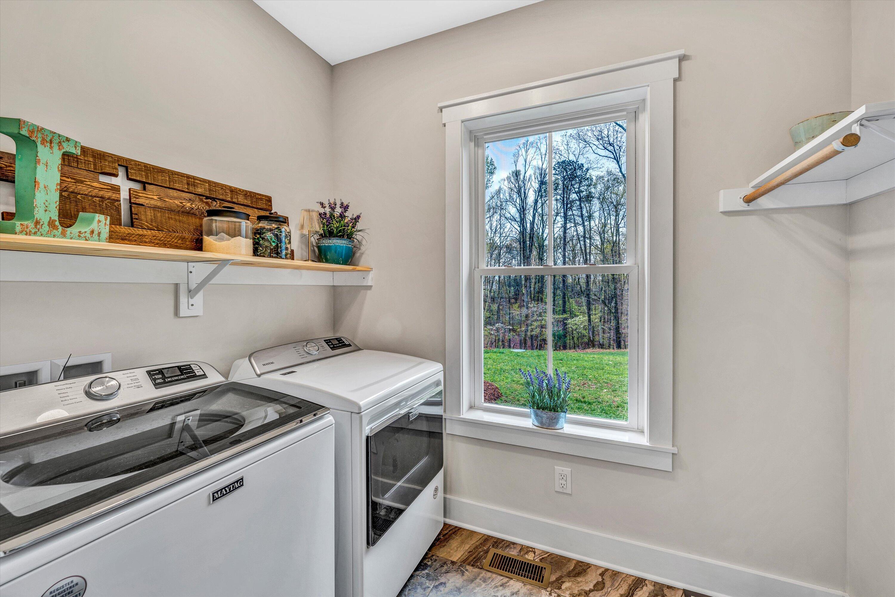 389 Carroll Dr, Hardy, Ohio image 21