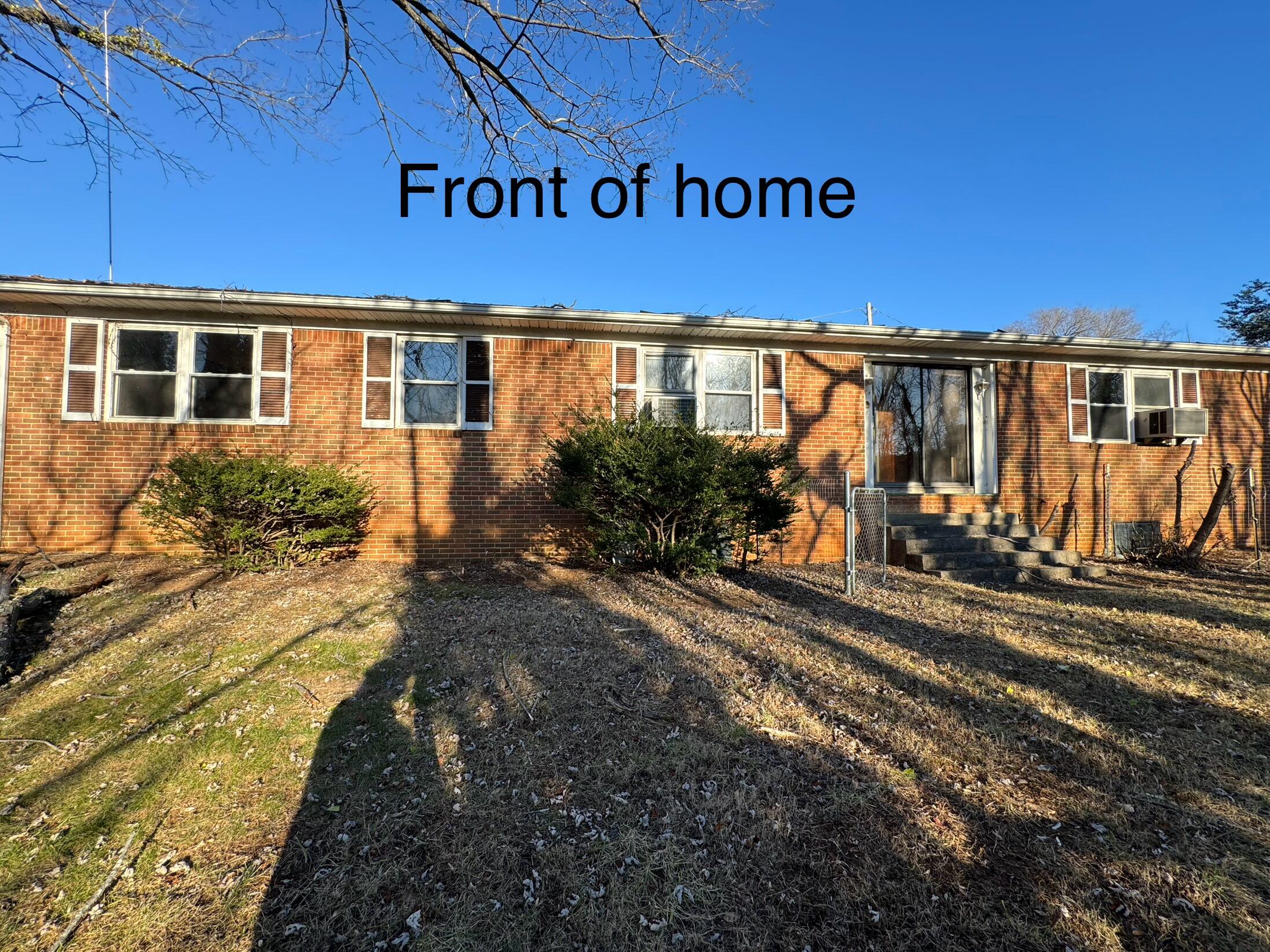 1075 Windstar Cir, Vinton, Virginia image 2