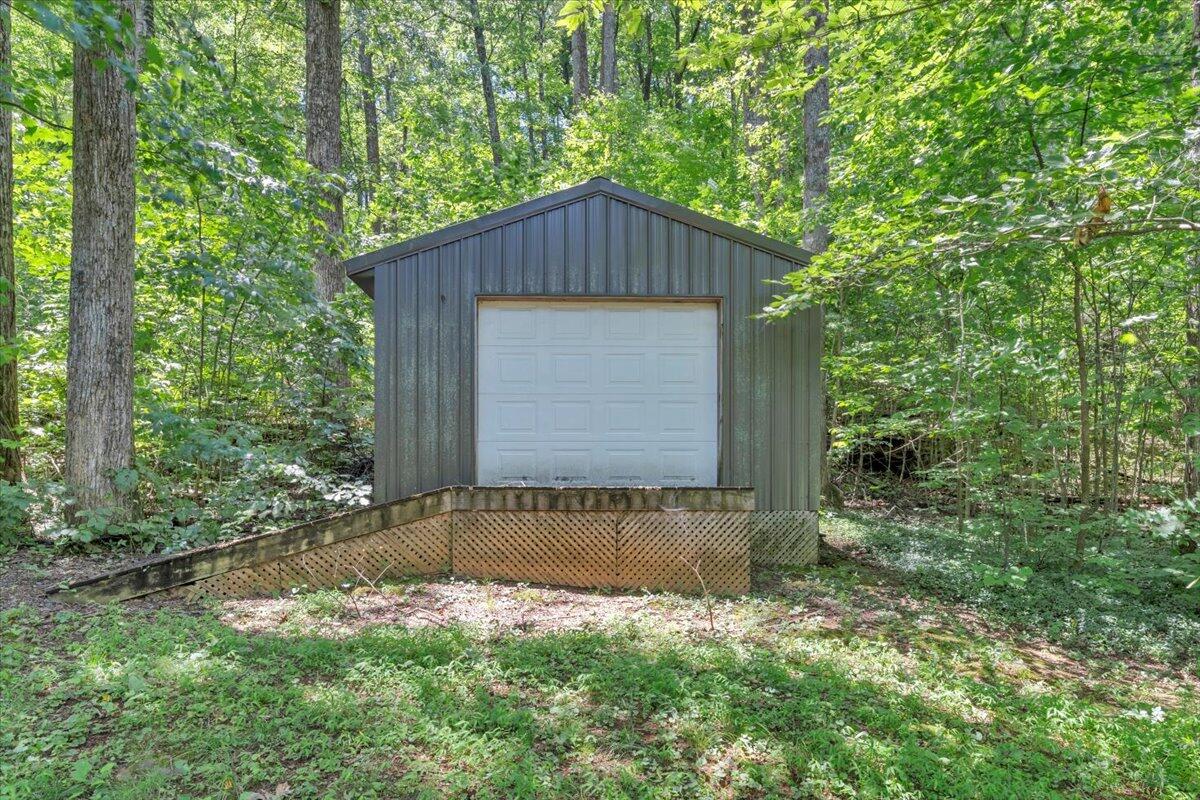 Big Island, Virginia 24526, United States, 3 Bedrooms Bedrooms, ,2 BathroomsBathrooms,Residential,Pending,180567