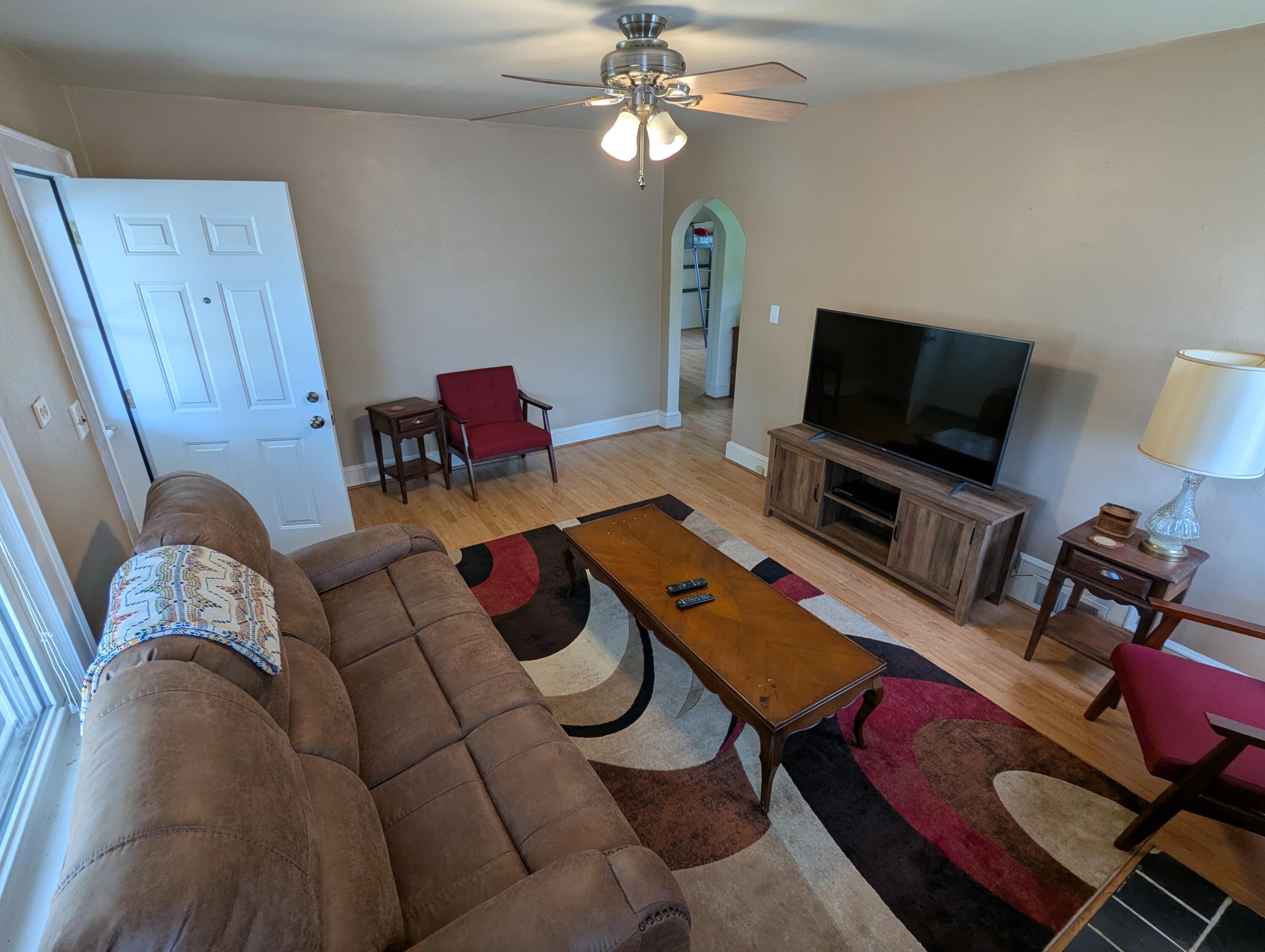 3111 Hillcrest Ave, Roanoke, Virginia image 4