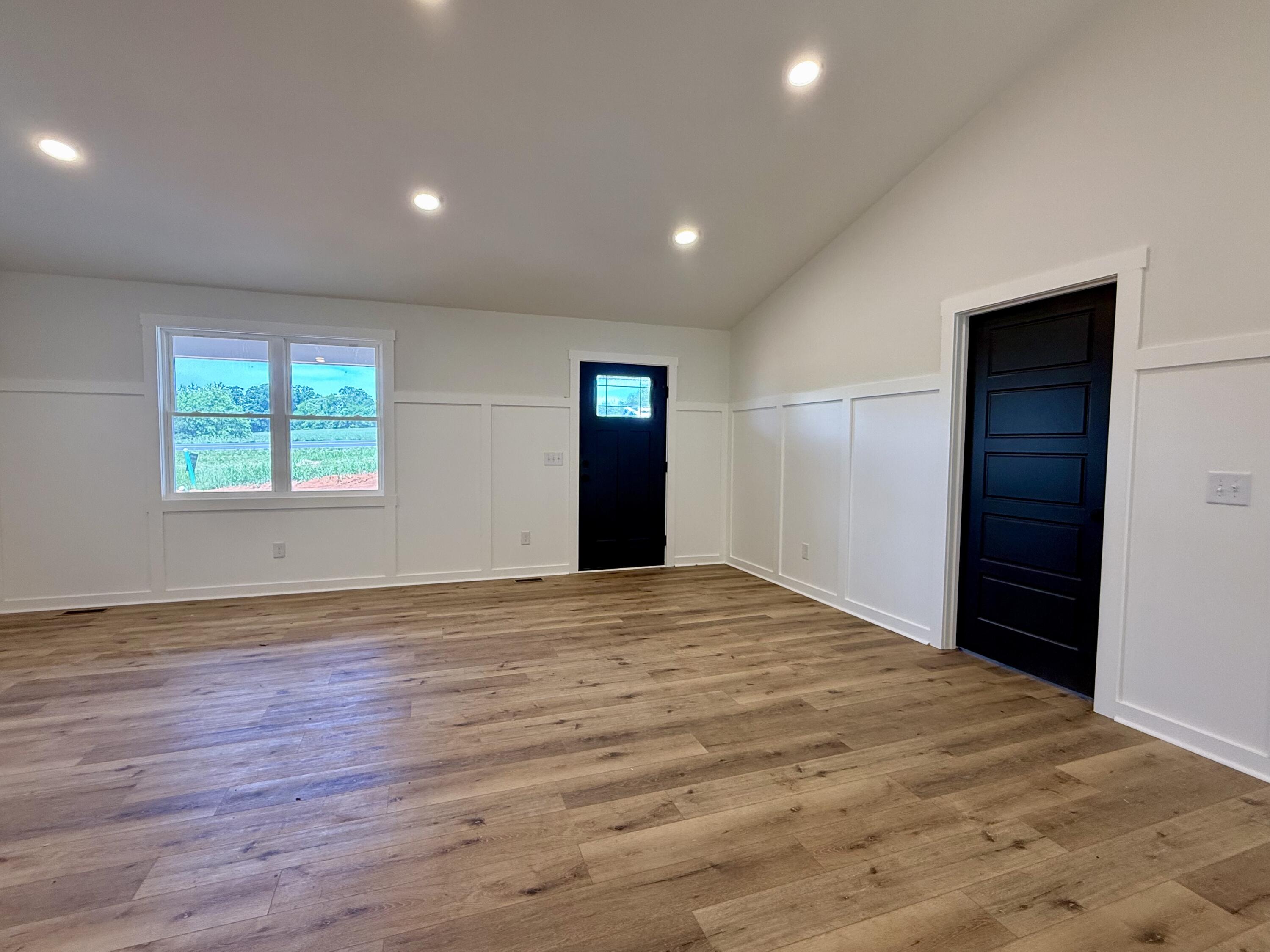 1484 White House Rd, Moneta, Virginia image 3