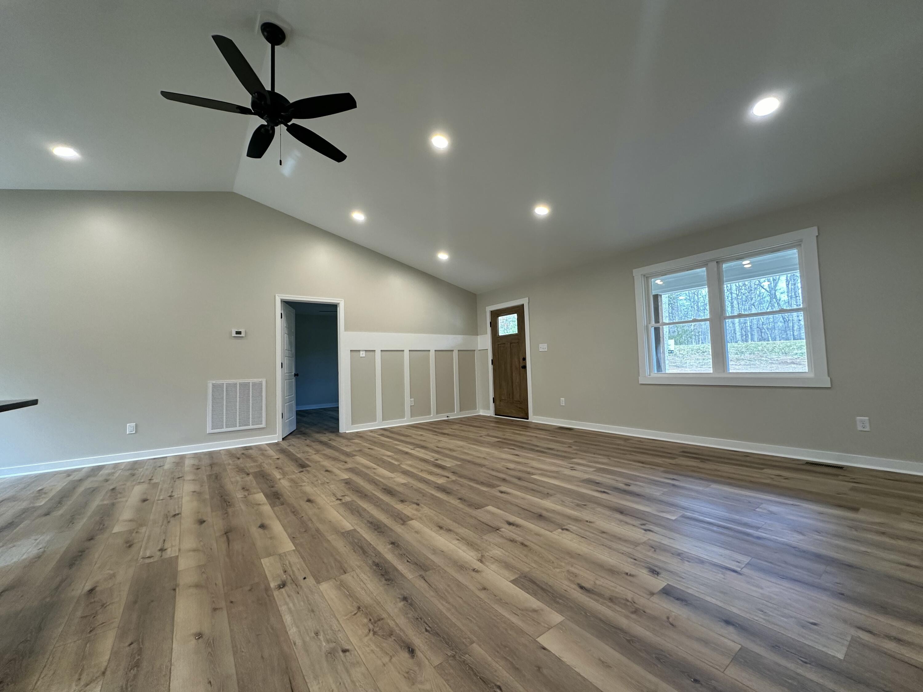 1484 White House Rd Rd, Moneta, Virginia image 2