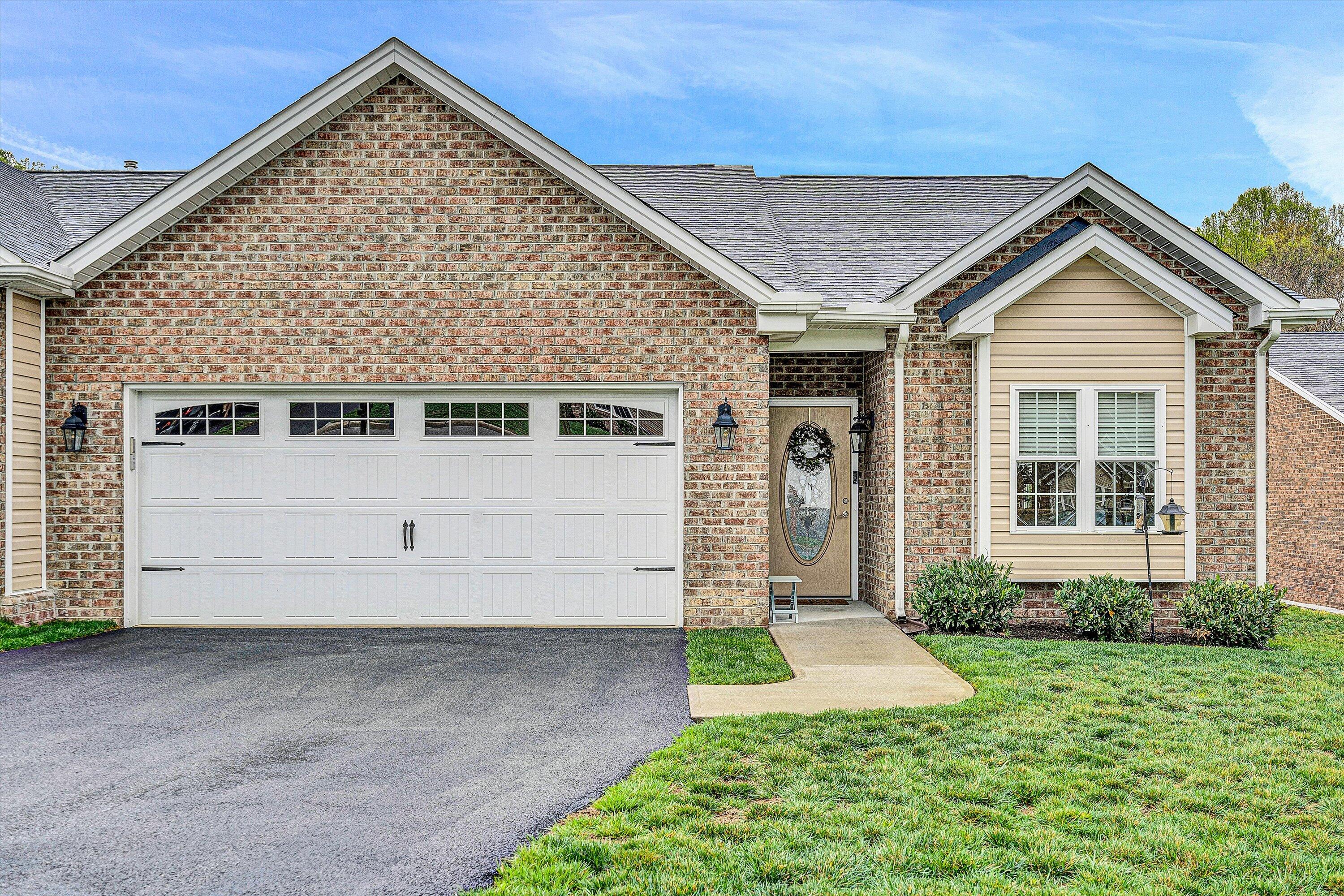 31 Brookfield Ct, Roanoke, Virginia image 2
