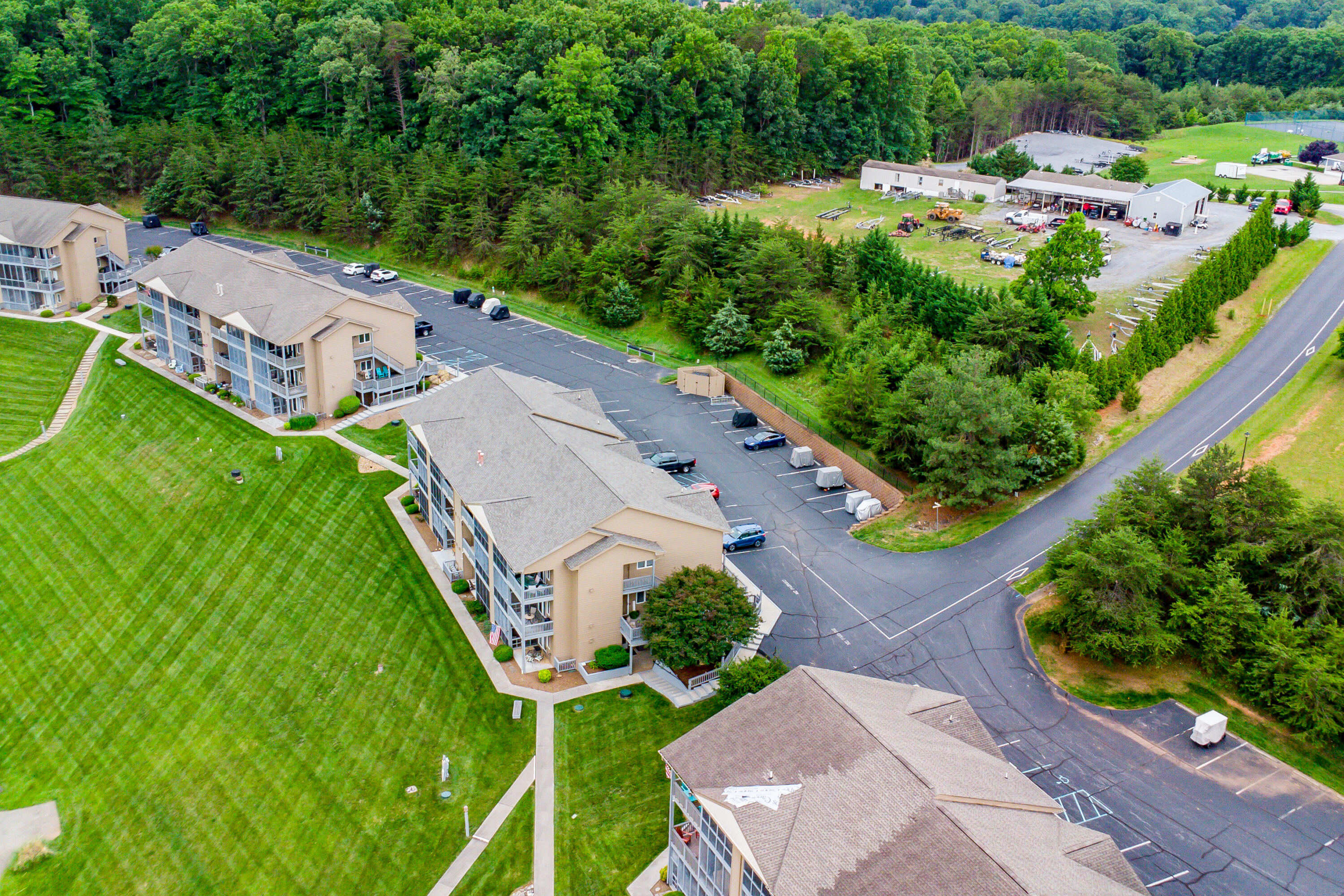 1103 Mariners Way #5, Huddleston, Virginia image 46