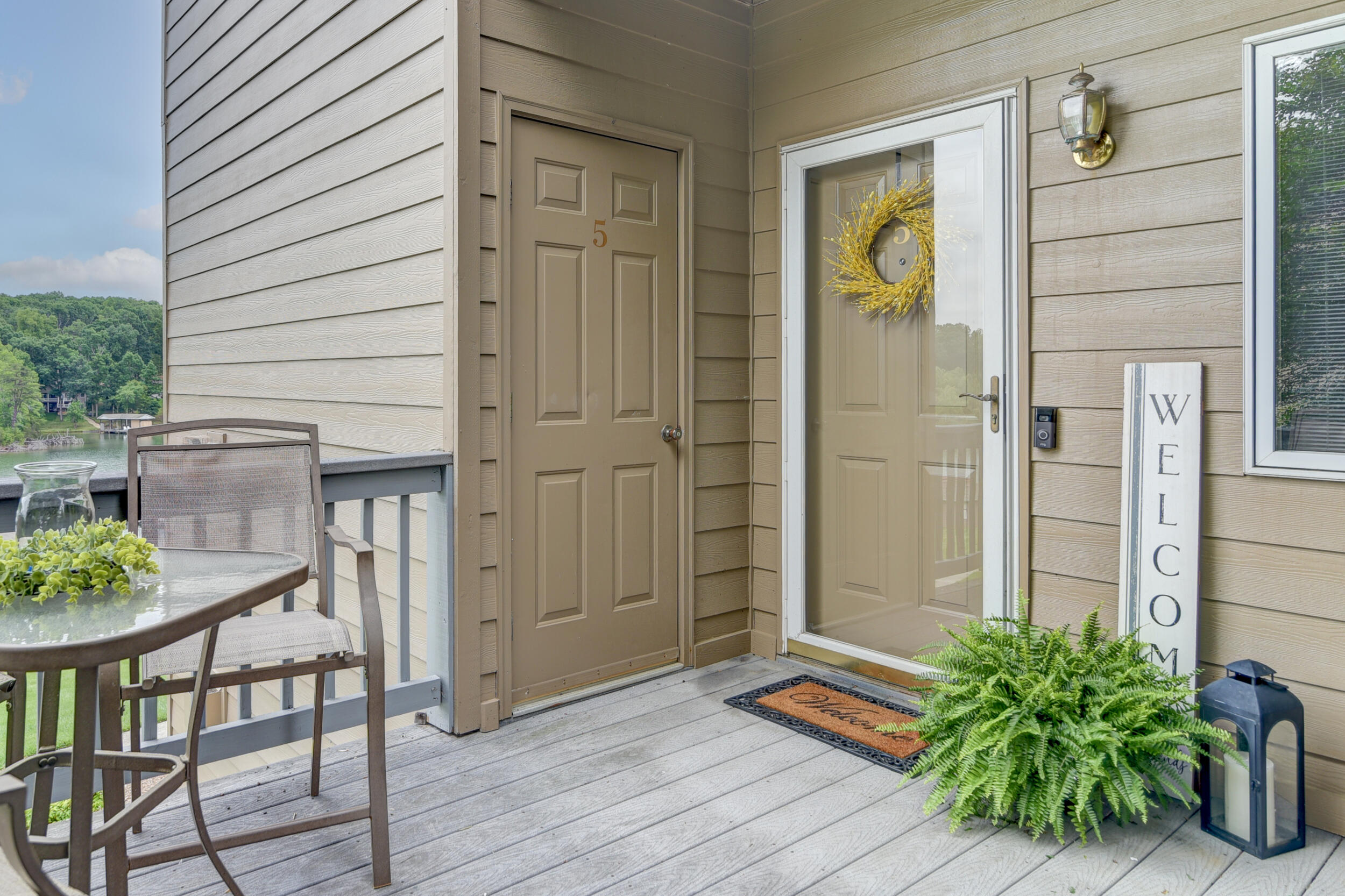 1103 Mariners Way #5, Huddleston, Virginia image 2