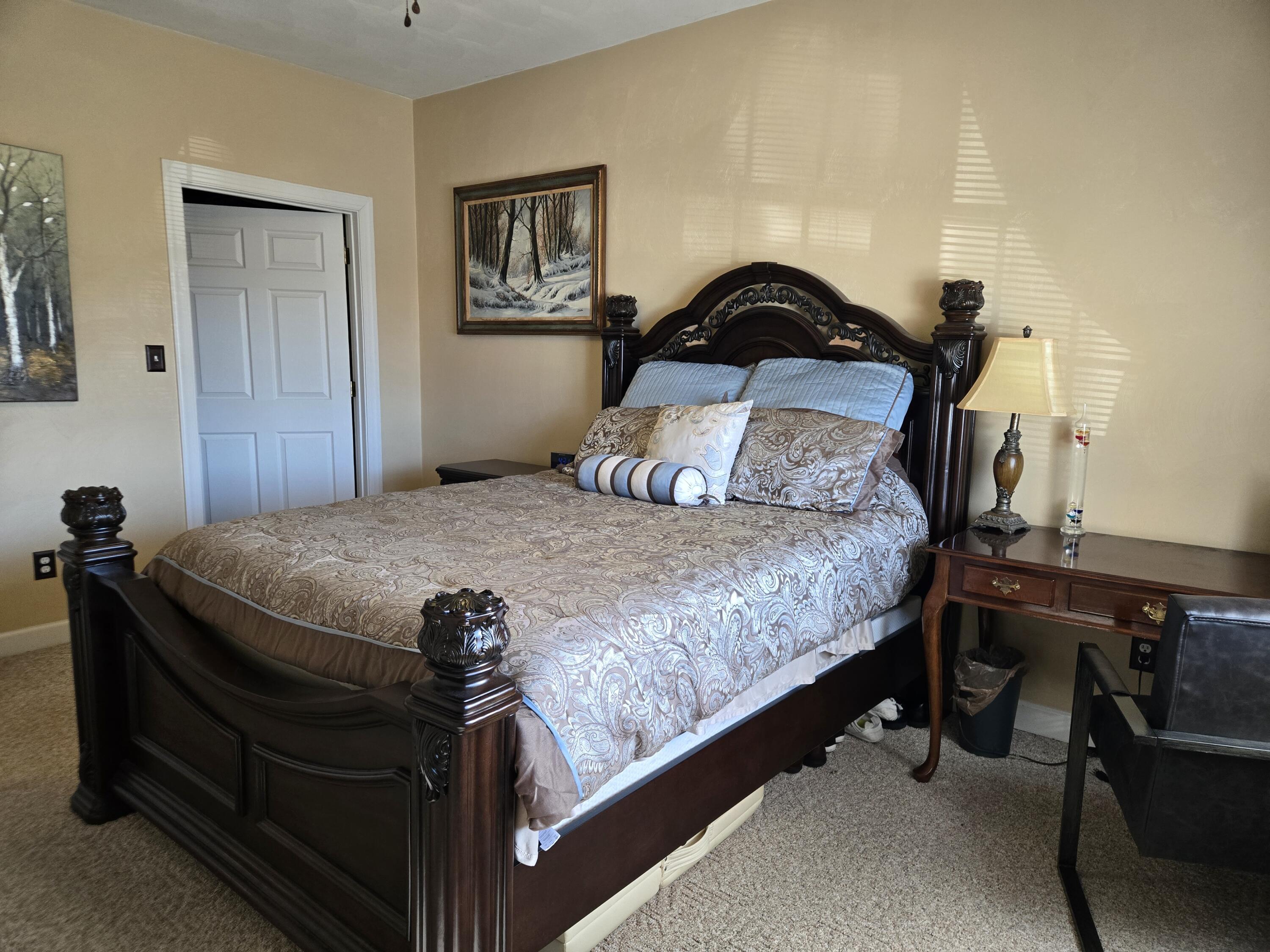 2710 Feather Garden Cir, Vinton, Virginia image 25
