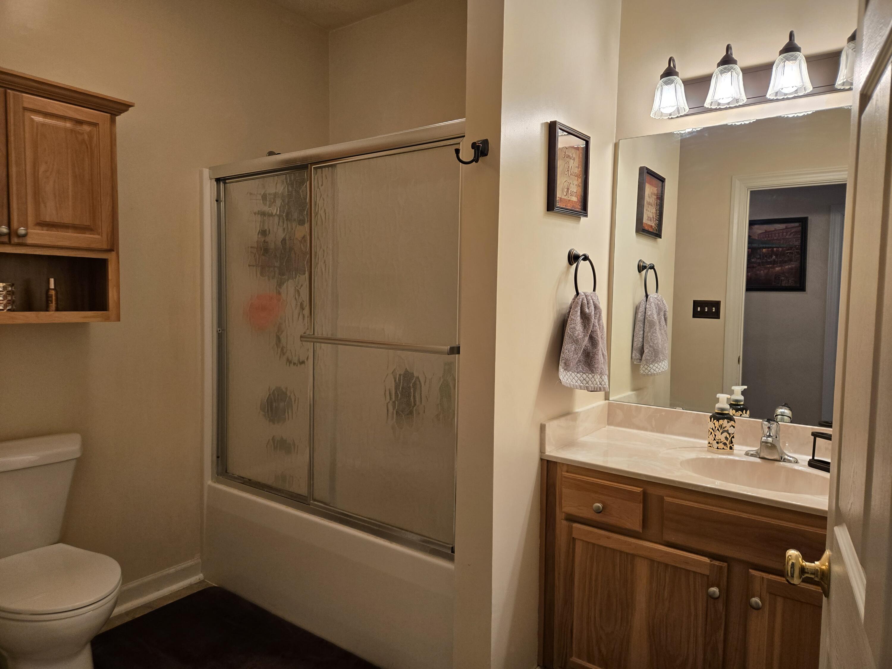 2710 Feather Garden Cir, Vinton, Virginia image 26