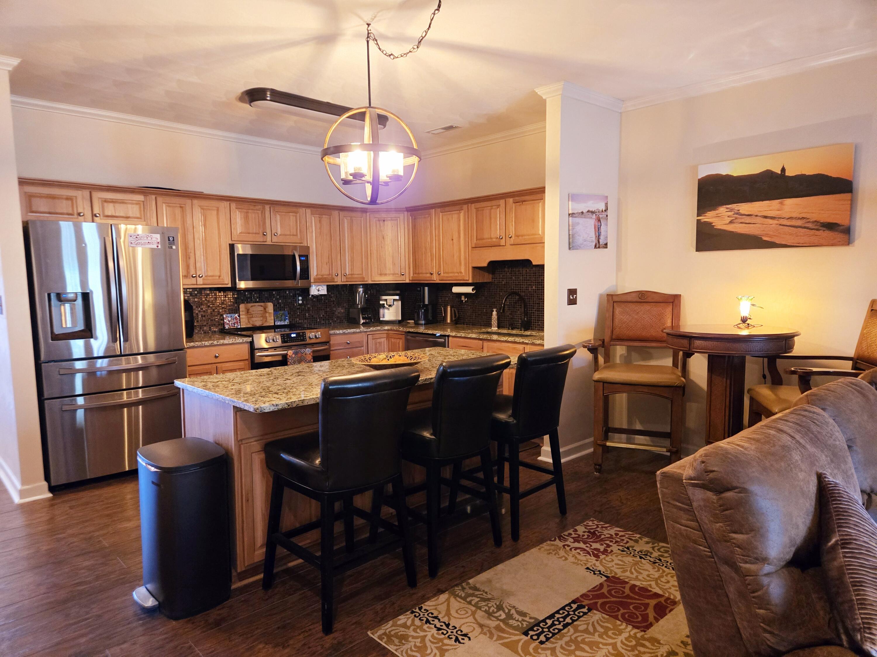 2710 Feather Garden Cir, Vinton, Virginia image 11