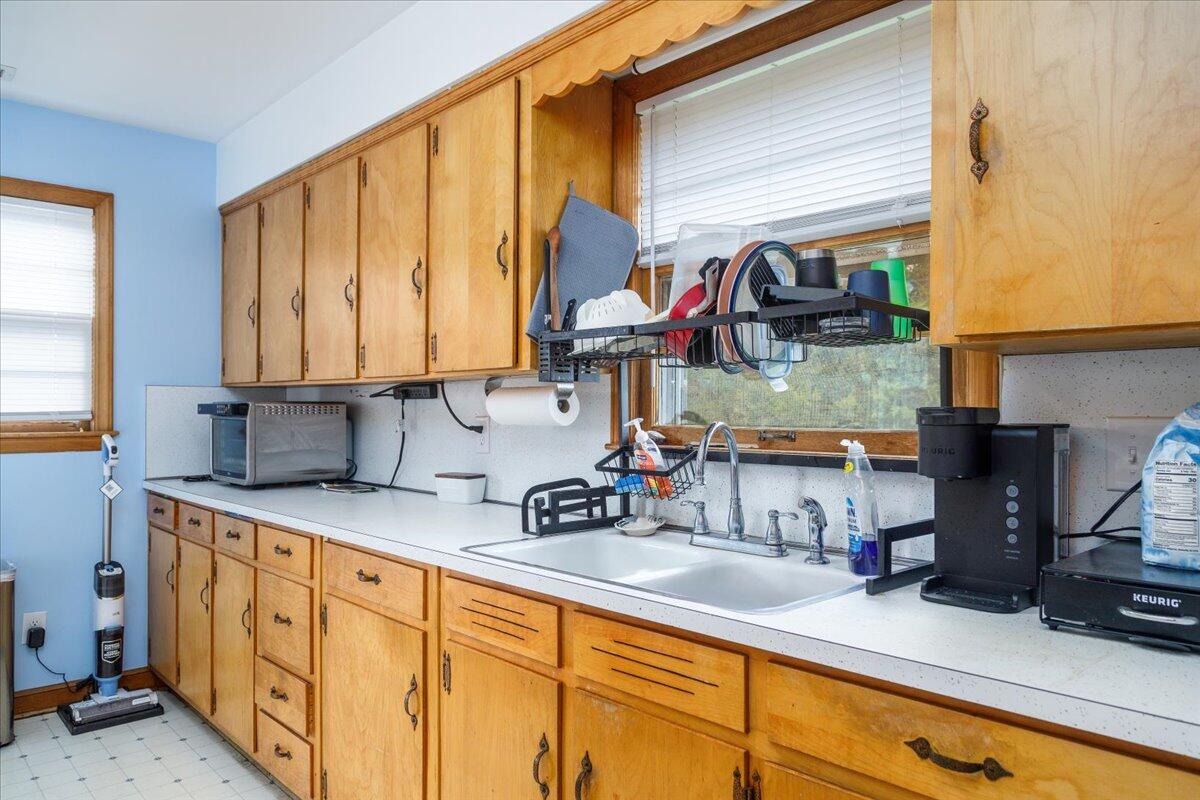 5702 Santa Anita Ter, Roanoke, Virginia image 13