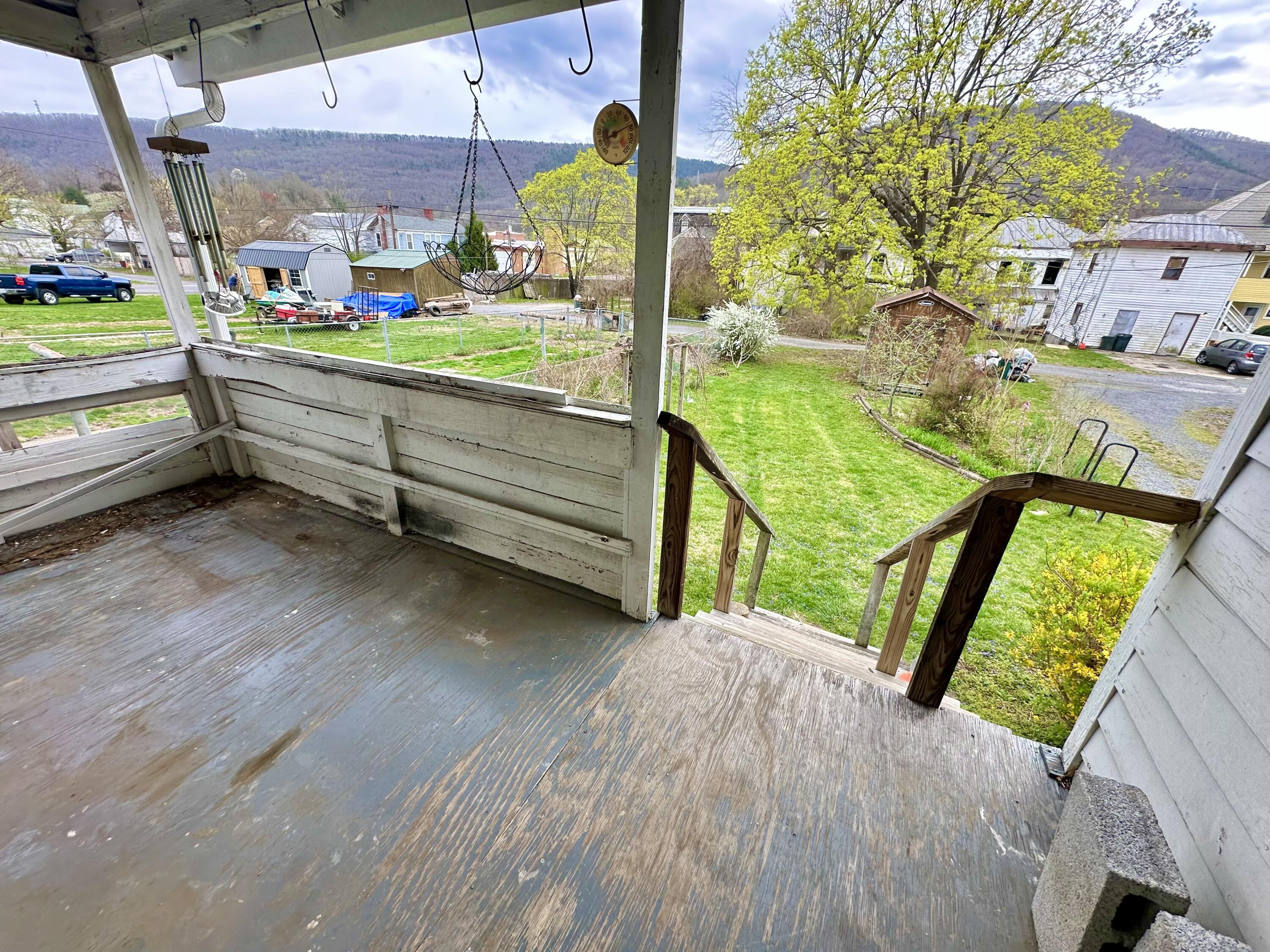 613 Pine St, Clifton Forge, Virginia image 24