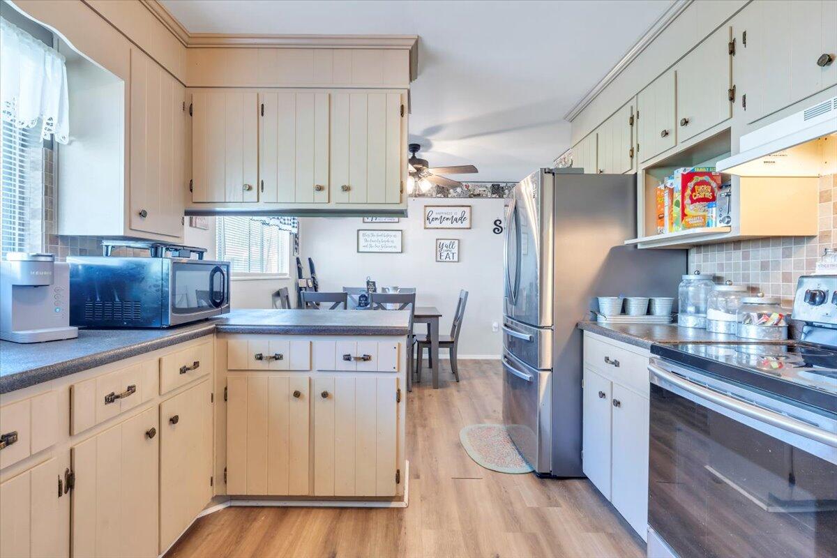 1332 S Crawford Ave, Covington, Virginia image 8