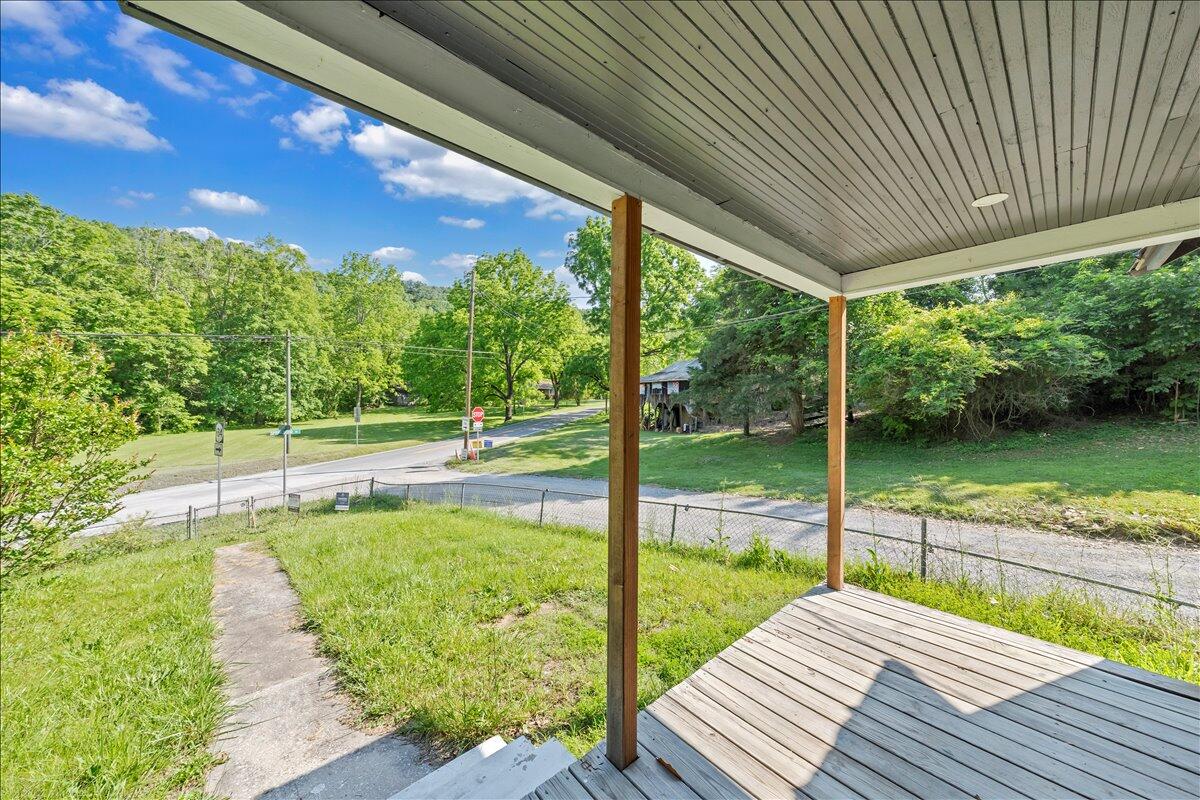 2659 Cedar Ln, Buchanan, Virginia image 22