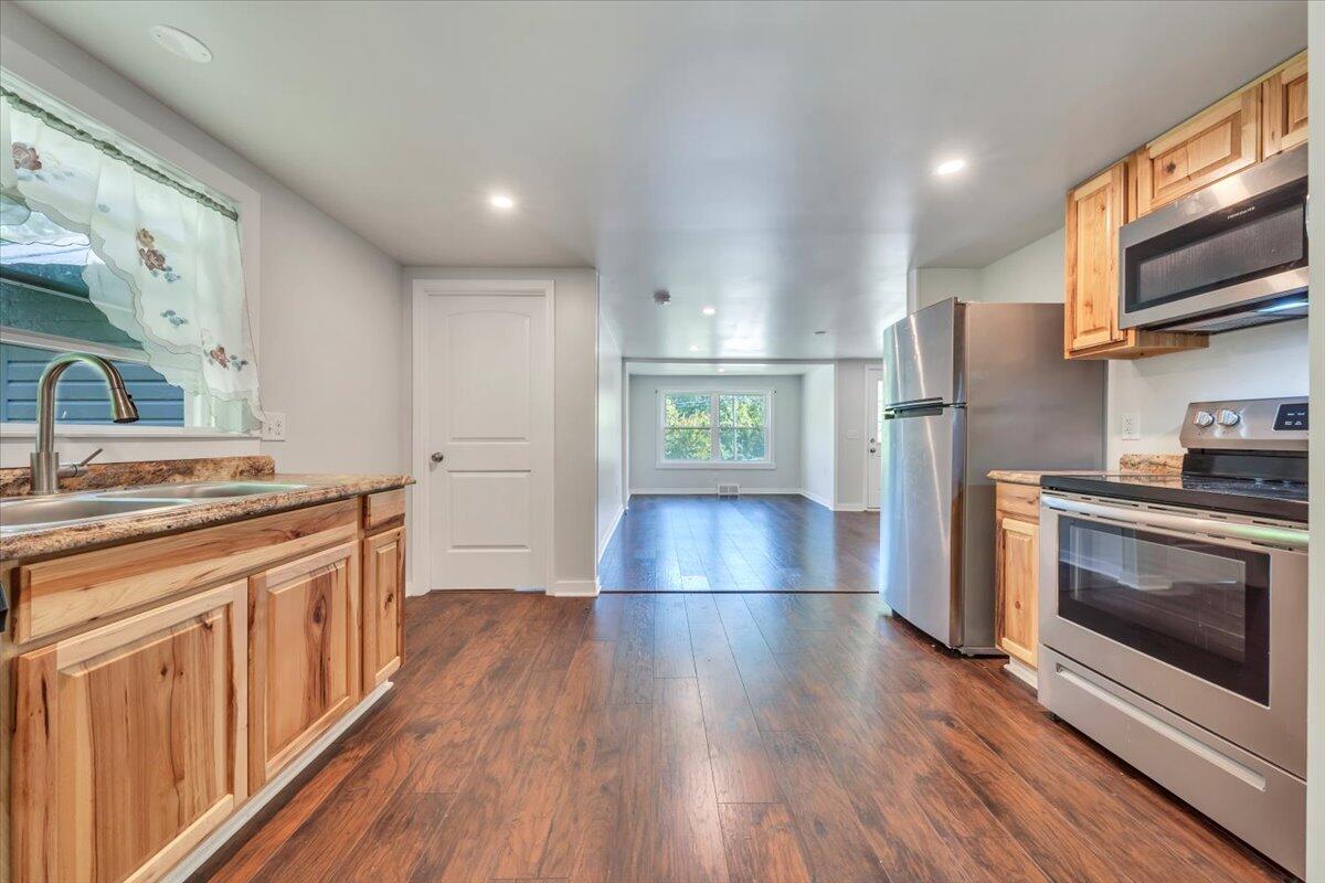 2659 Cedar Ln, Buchanan, Virginia image 12