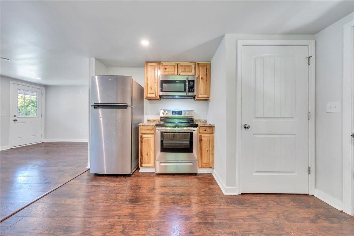 2659 Cedar Ln, Buchanan, Virginia image 10