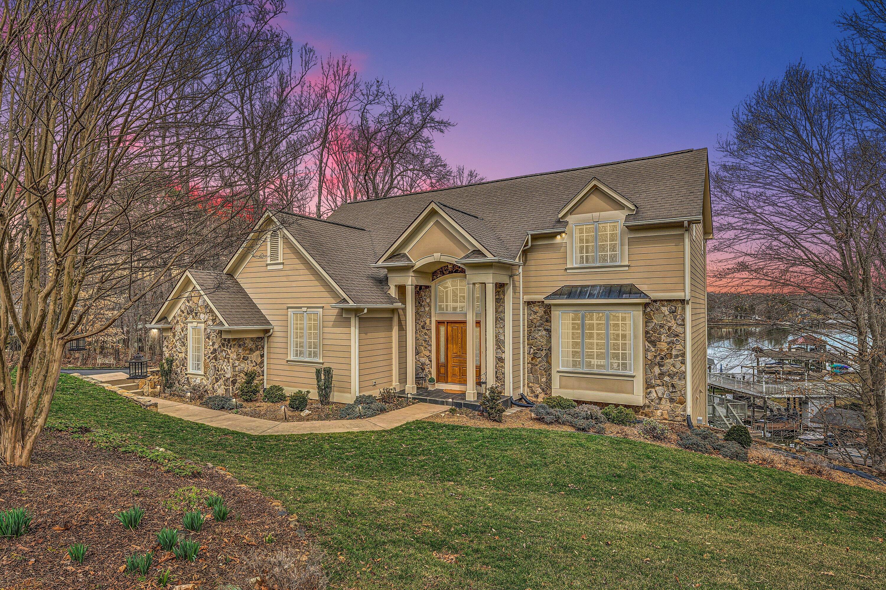 72 Pine Crest Cir, Moneta, Virginia image 1