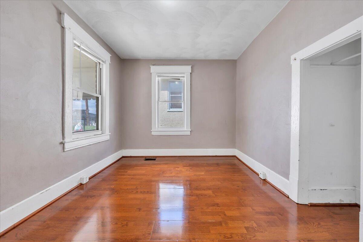 4 14th St, Roanoke, Virginia image 9