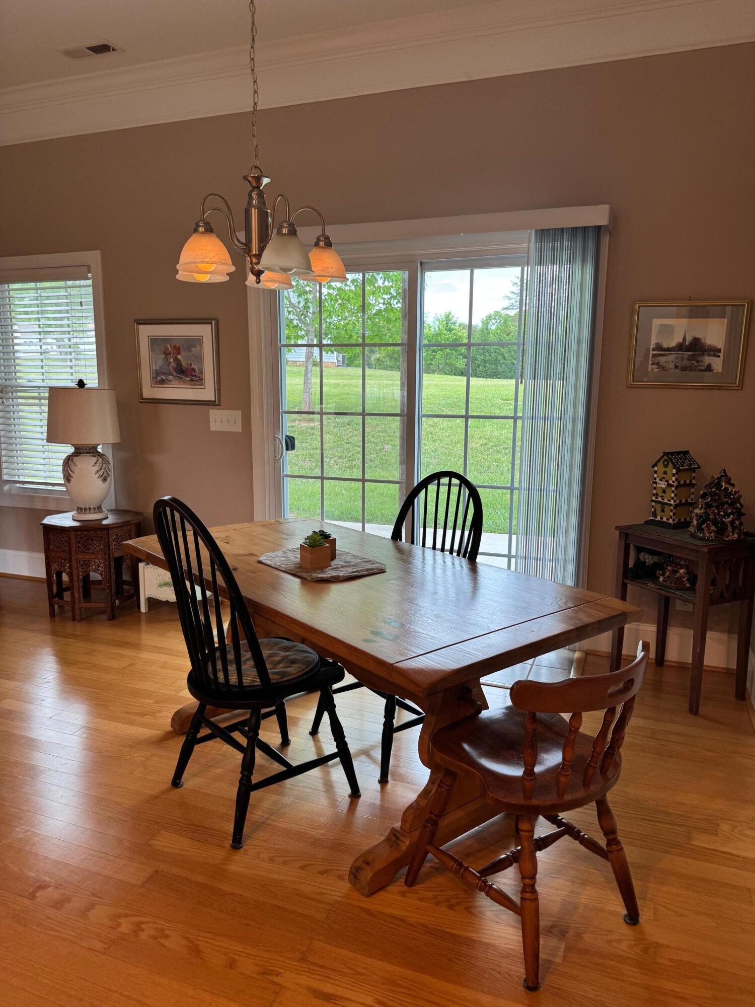 1119 Park Hall Rd, Huddleston, Virginia image 4